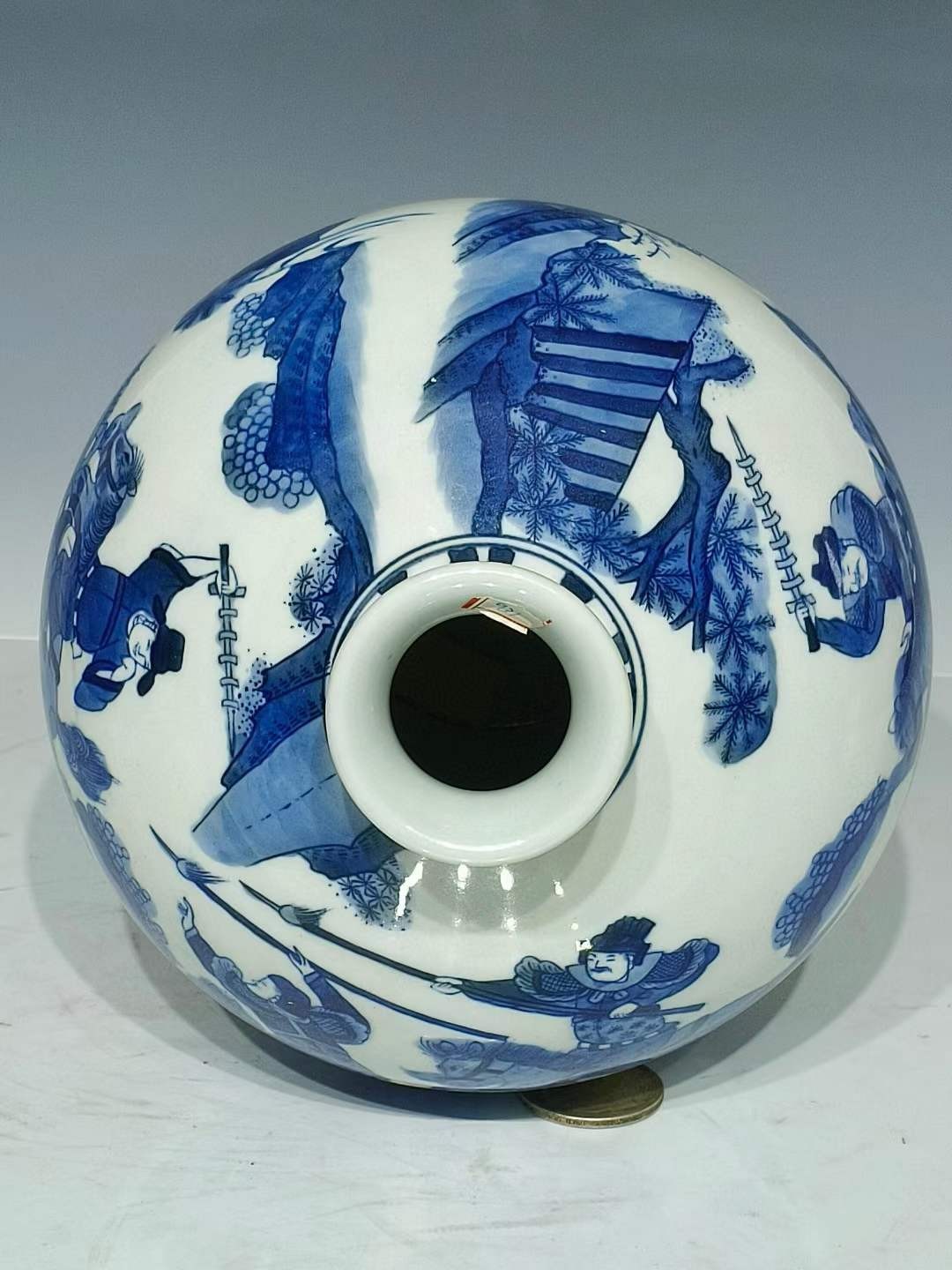 美品·款识“大清康熙年制”精工细作满工青花人物故事纹梅瓶。 - 亚太艺术