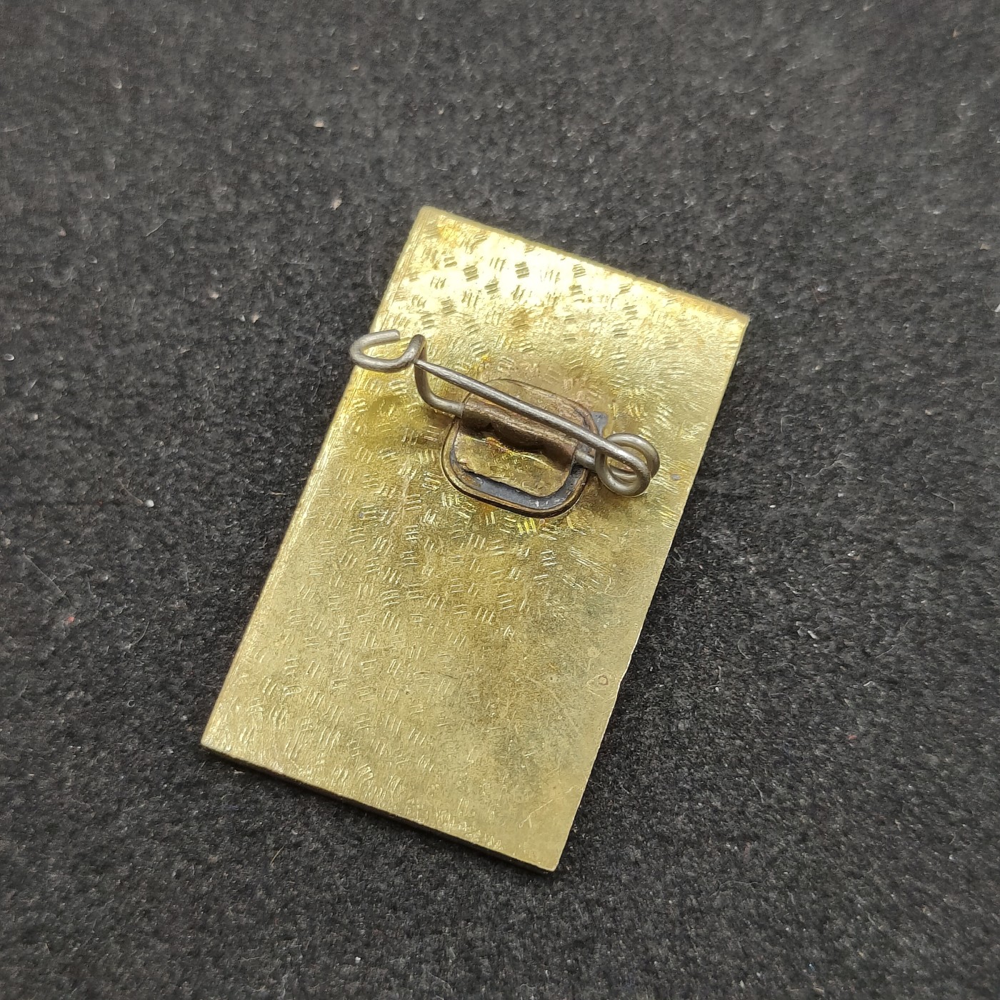 全场0元起拍 第91期 咸鱼国勋章拍卖专场 9月17日（周日）下午6：00开始 东德建国30周年纪念章