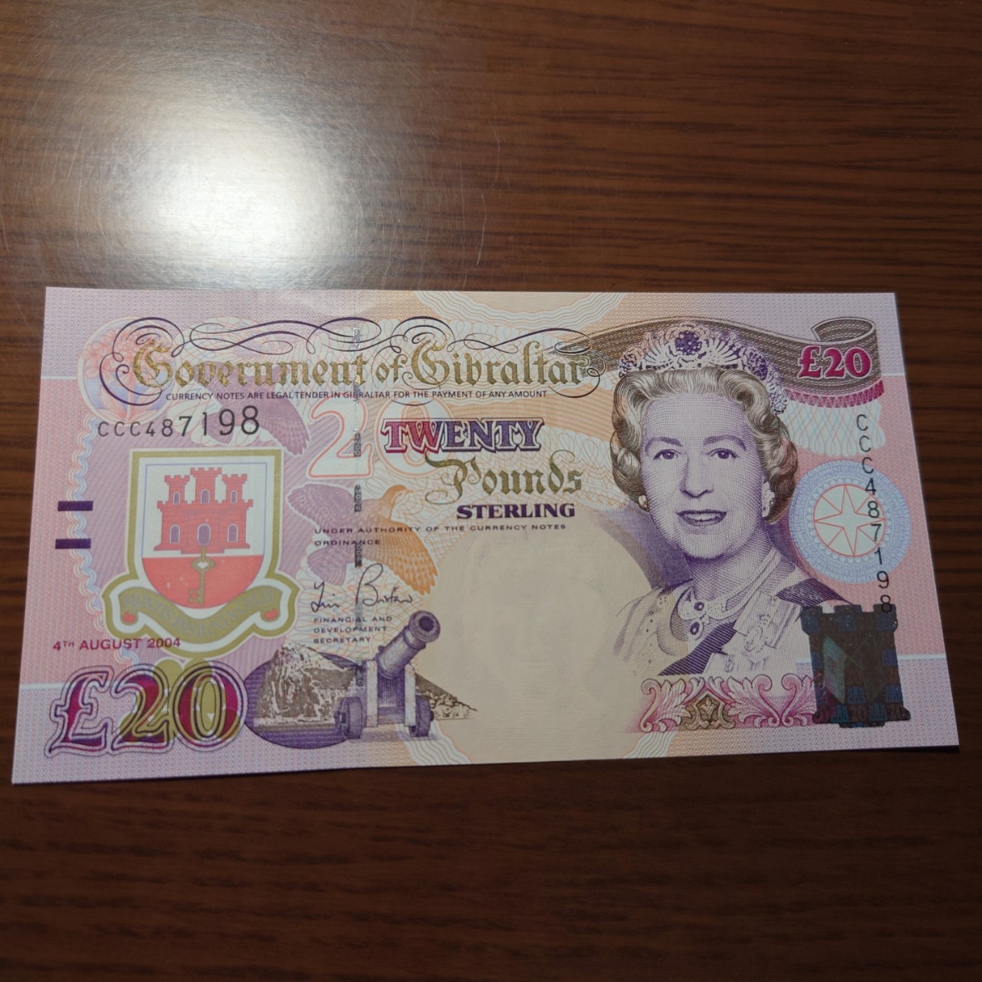 【世界钱币】精选微拍第69期暨2023年第十六期 多款纸币裸钞超低价起拍(第一场) 2004年直布罗陀20镑纪念钞 全新绝品