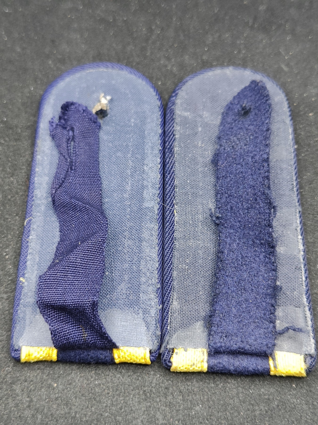 全场0元起拍 第91期 咸鱼国勋章拍卖专场 9月17日（周日）下午6：00开始 东德海军士官肩章