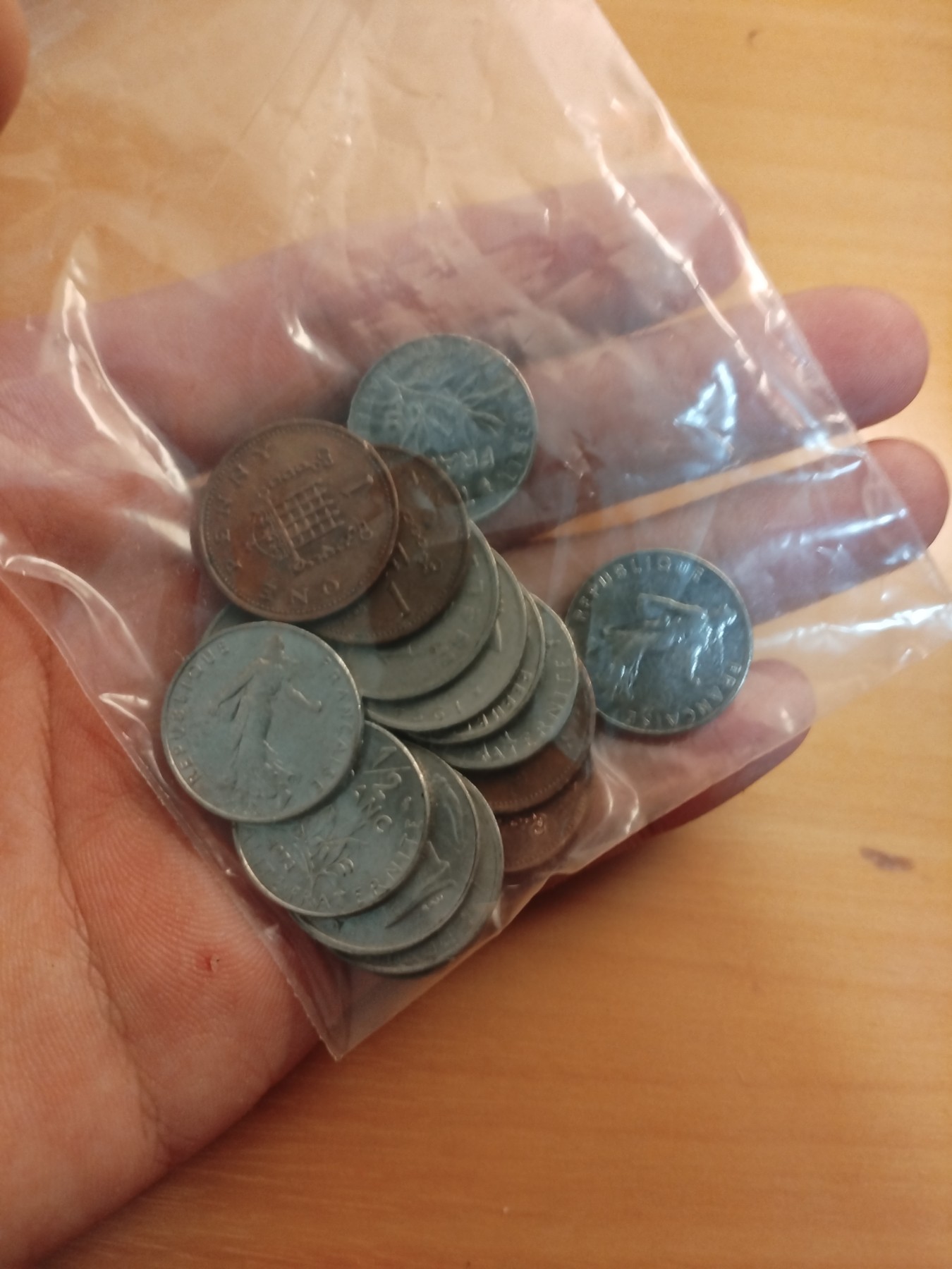 初雪钱币专场第八期（接受代拍服务） 64克硬币一组