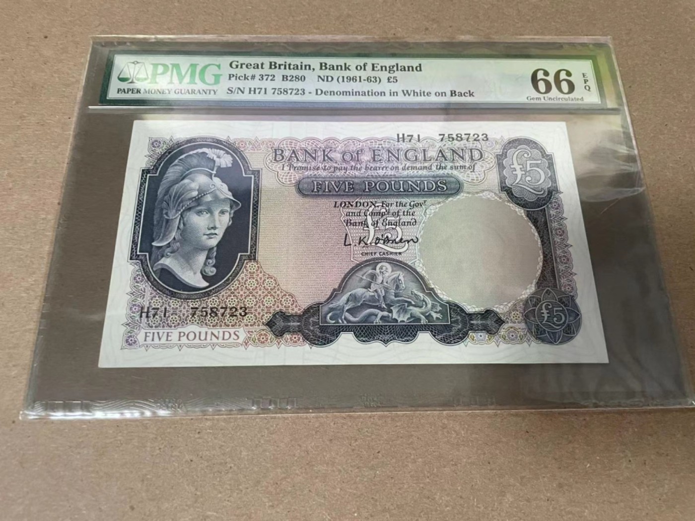 【Blue Auction】✨世界纸币精拍第371期【精】  英国 B序列 1961-63年5镑 PMG66EPQ 