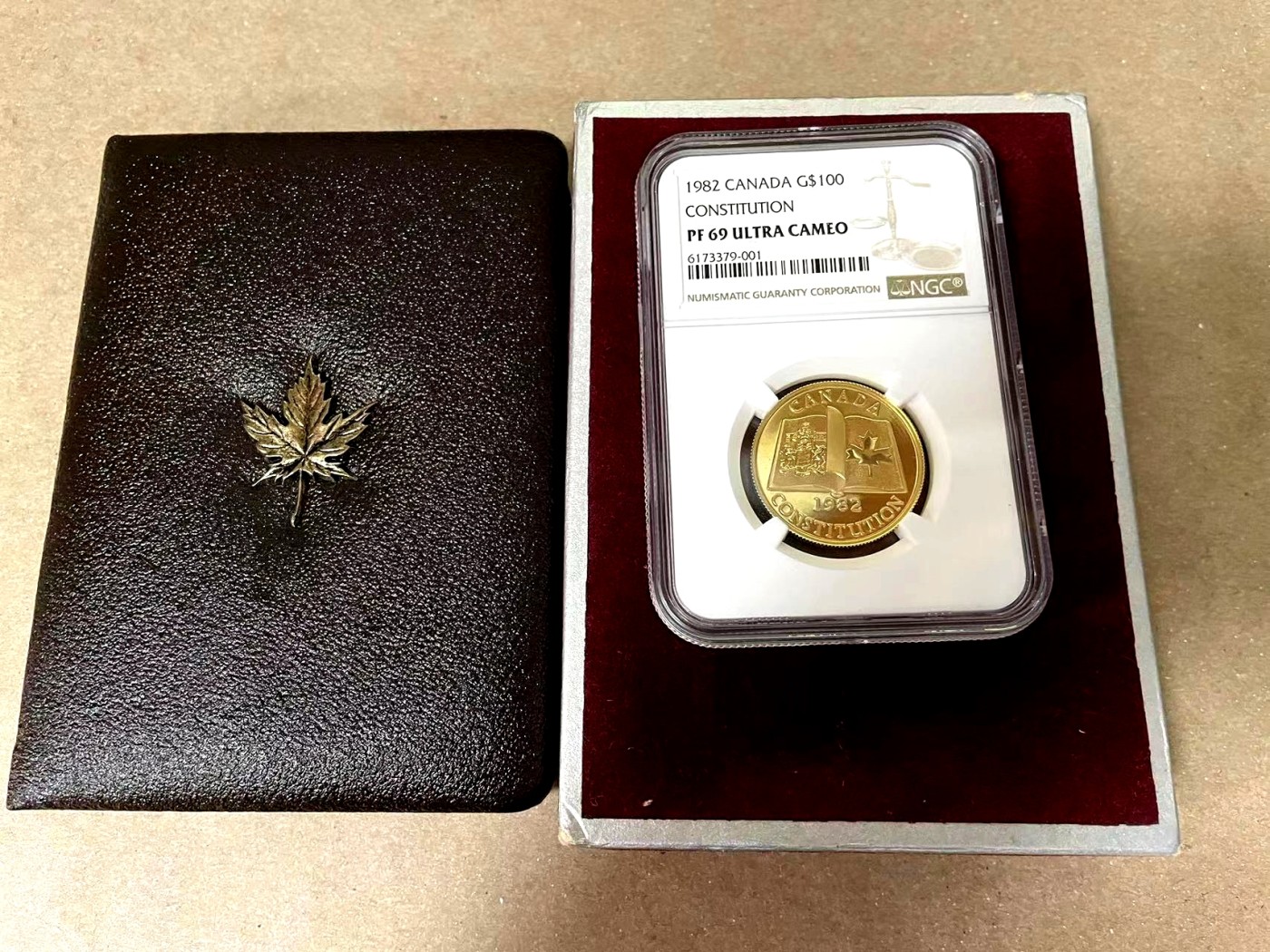 【Blue Auction】✨世界纸币精拍第371期【精】   NGC-PF69 UL TRA CAMEO 加拿大1982年100加元宪法金币 16.97克 首届克劳斯世界硬币大赛最佳金币奖 原盒原证 