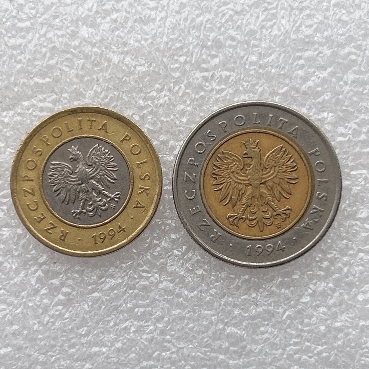 全场一元起拍 世界钱币散币场 第23期 1994年波兰2、5兹罗提双色币2枚 鹰