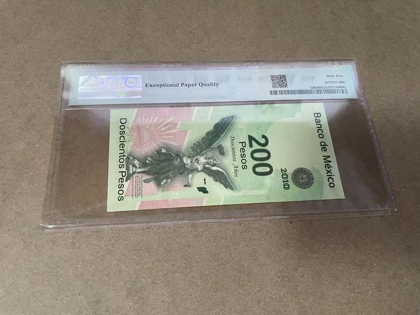 【Blue Auction】✨世界纸币精拍第371期【精】 【带原册 一组2张A冠5810小号全同】墨西哥 2010年100比索 PMG66EPQ&2008年200比索 PMG65EPQ 纪念钞