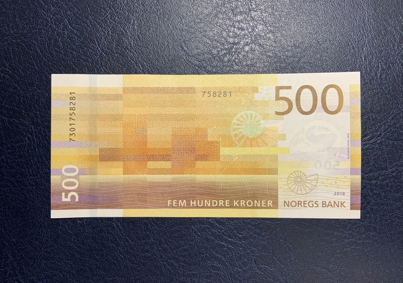 收藏联盟Quantum Auction 第289期拍卖  挪威2018年500克朗 品相AU+ 号码无4