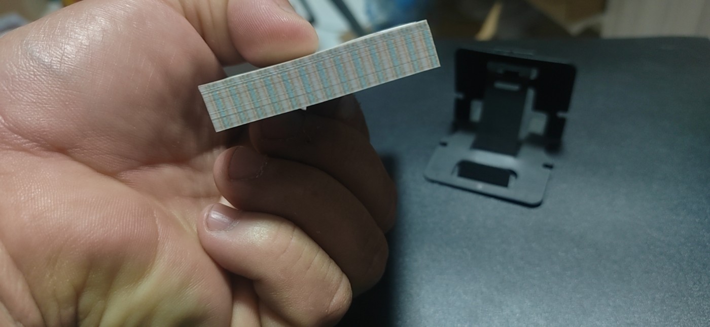 周日纸币拍场   8001  关门冠   百联整刀  OG89637301—400，捆拆刀货，品相绝，关门冠印刷数量比普通冠号少很多，希望老铁们珍惜！