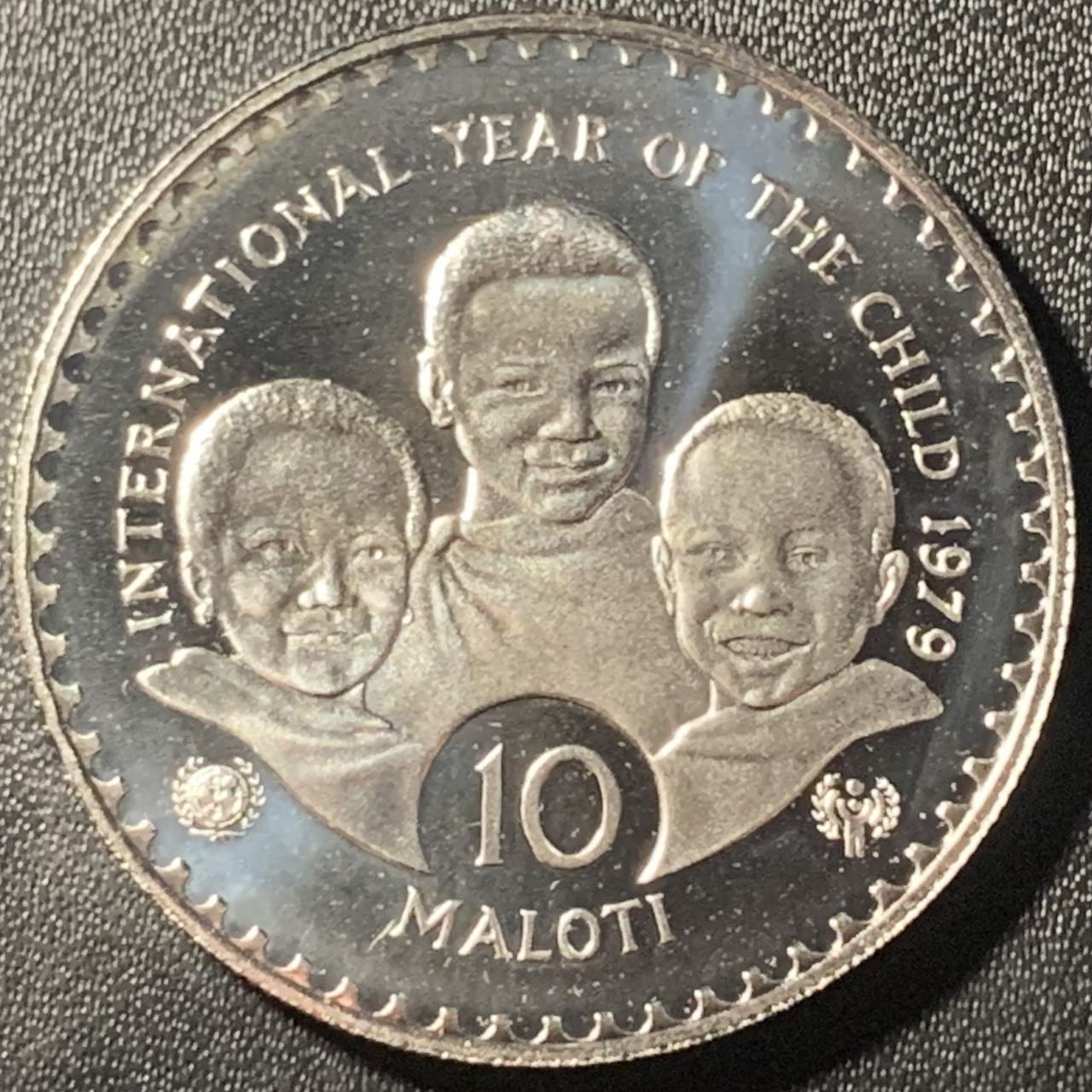 紫瑗钱币——第305期拍卖 莱索托 1979年 国际儿童年 10马洛蒂 28.25克 0.925银 精制