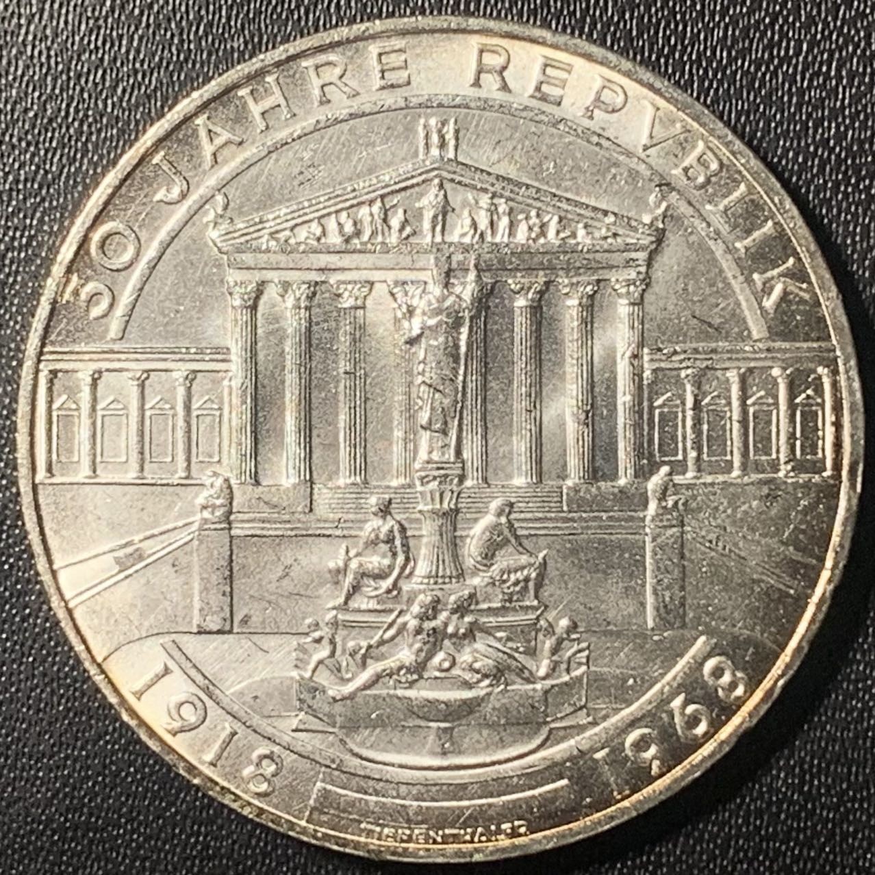 紫瑗钱币——第305期拍卖 奥地利 1968年 第二共和国建国50周年 50先令 20克 0.9银 UNC