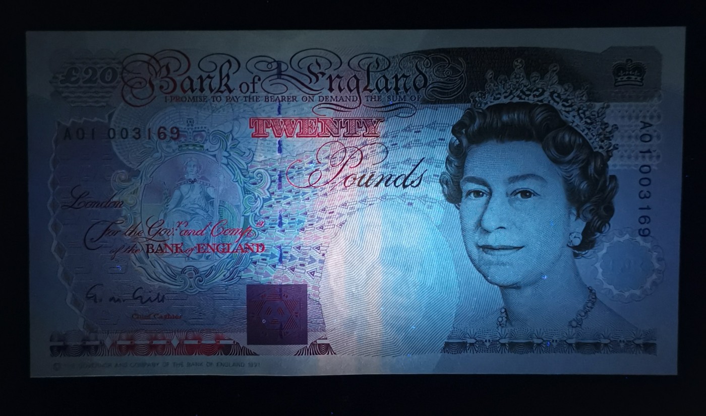 《张总收藏》119期-外币精品汇-国庆假期前高货特别场 英国E序列初版1990年20镑稀少A01冠千位3169号UNC- 详见荧光图