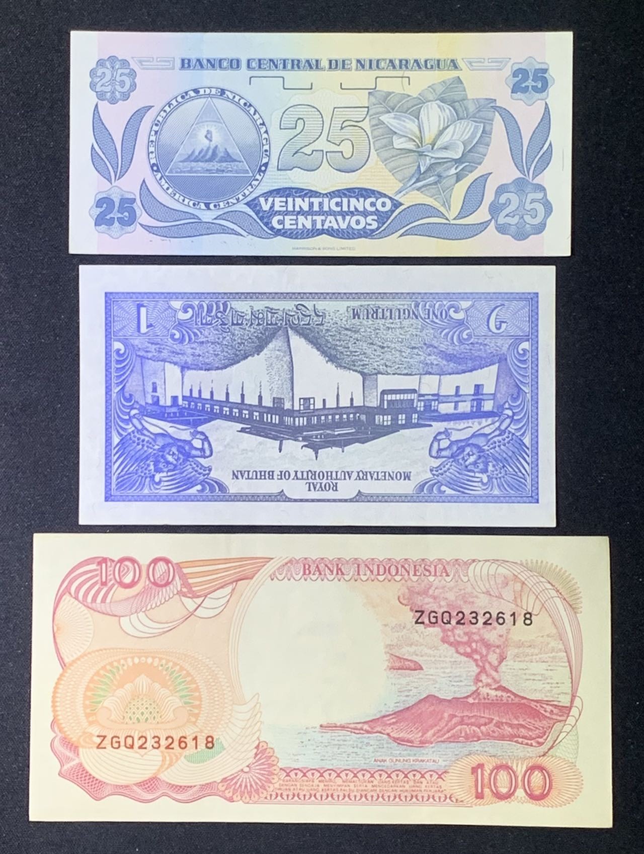 紫瑗钱币——第306期拍卖 尼加拉瓜 不丹 印度尼西亚 早期 3枚一组 AU—UNC