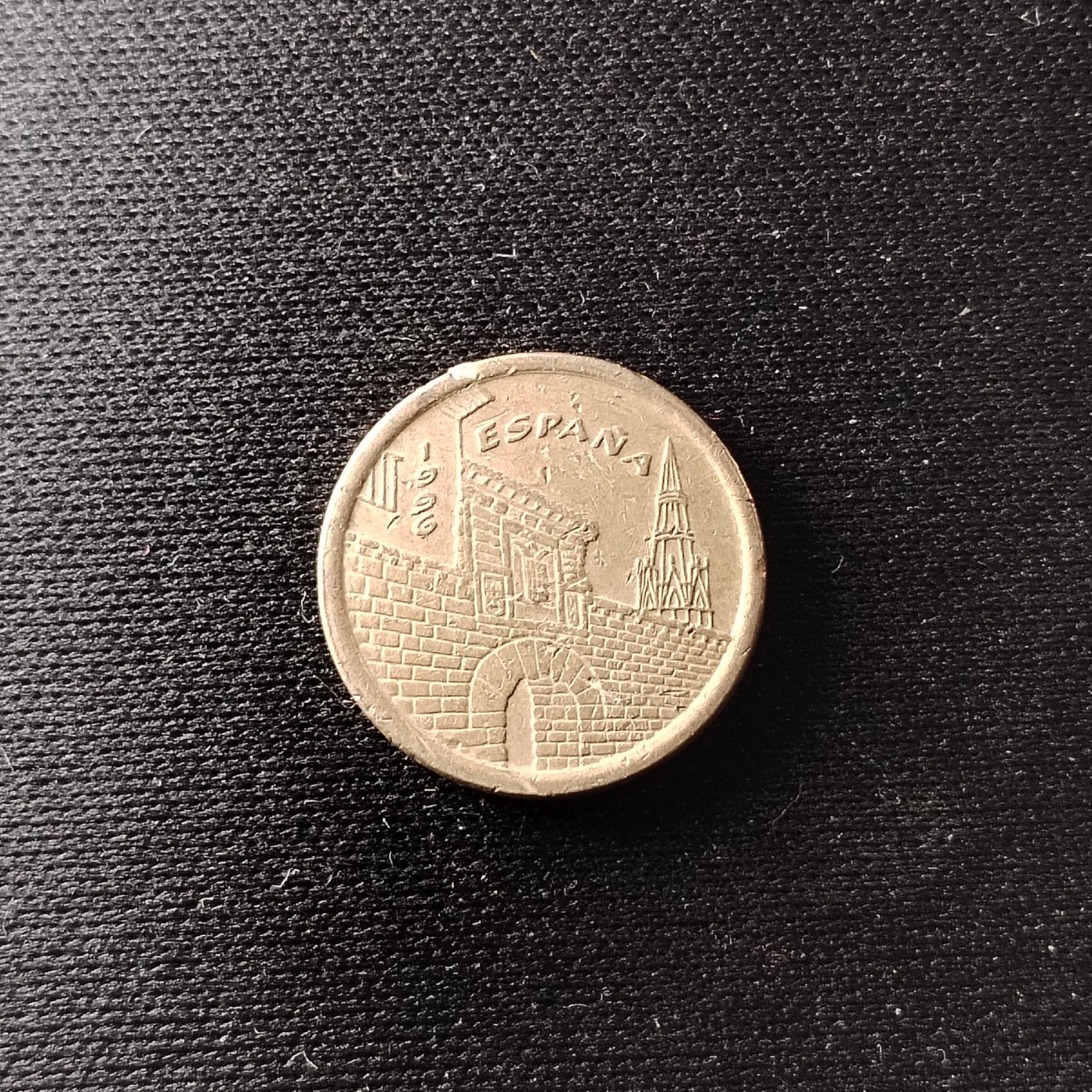 230914 西班牙纪念币2个