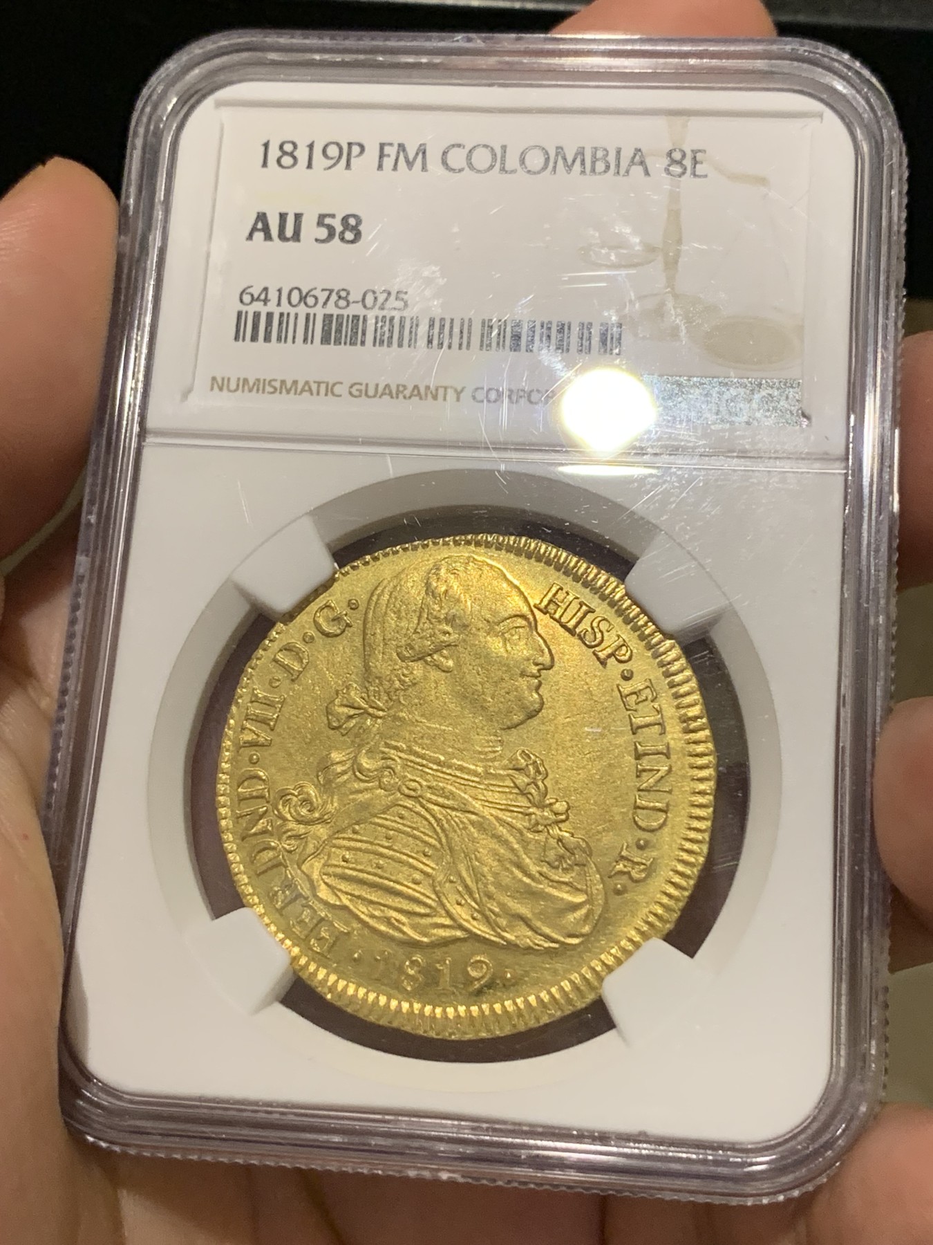 《竞宝斋》第198场-周日，周一 2场 (全场包邮) NGC AU58 哥伦比亚 1819年 卡四头像费七铭文 8E 27克大金币 底板光洁 27克  极少见品种