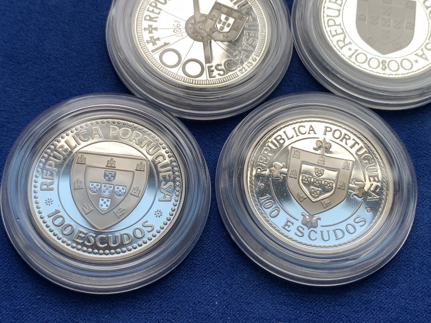 《竞宝斋》第198场-周日，周一 2场 (全场包邮) 原盒证书 葡萄牙1988年 大航海系列第一套 4枚组 100埃斯库多精制大银币 16.5克/枚