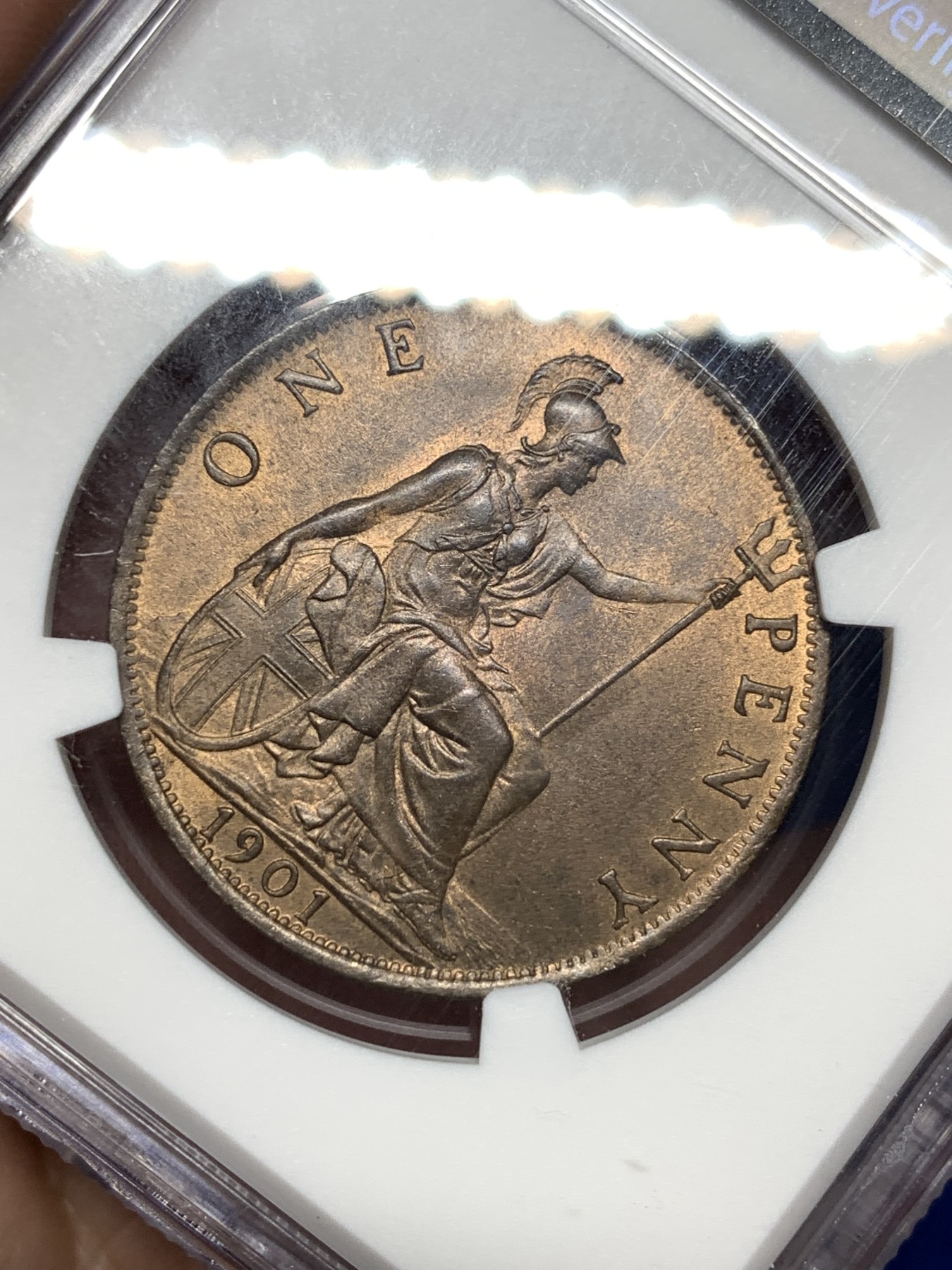 《竞宝斋》第198场-周日，周一 2场 (全场包邮) NGC-MS64 高分 英国1901年1便士大铜币 漂亮红棕色包浆