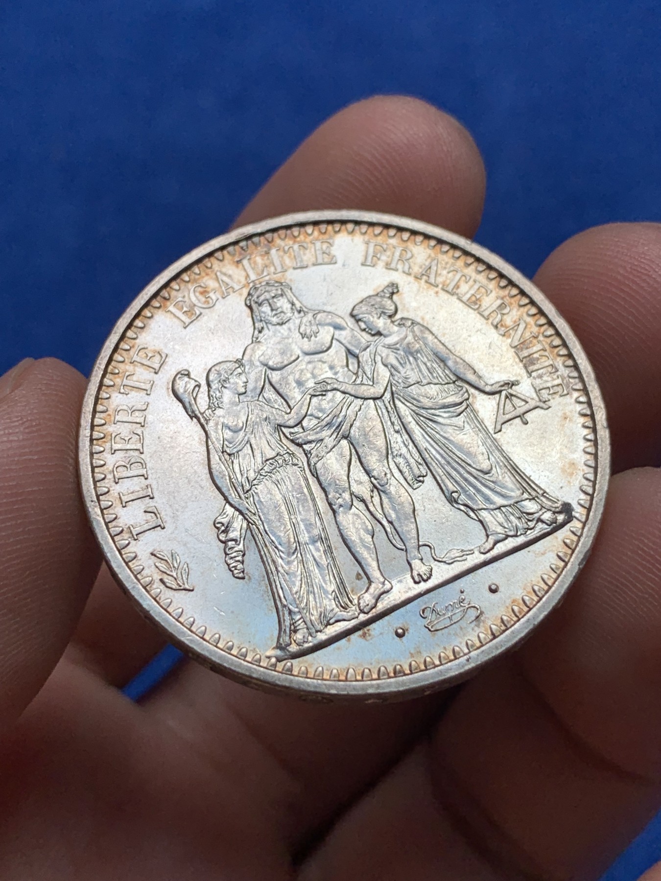 《竞宝斋》第198场-周日，周一 2场 (全场包邮) 法国1965年大力神10法郎银币