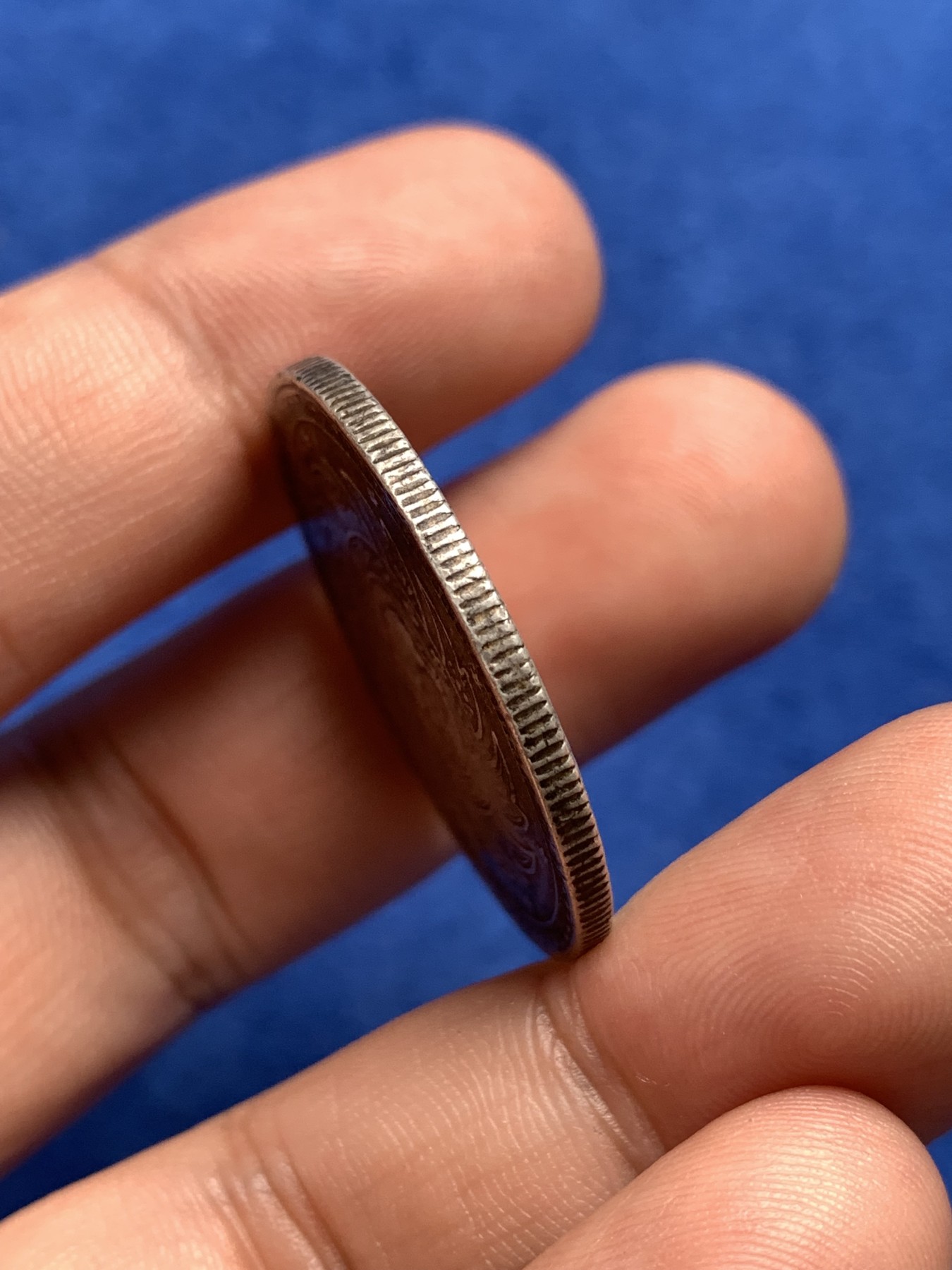 《竞宝斋》第198场-周日，周一 2场 (全场包邮) 泰国1869拉玛五世1铢银币 细节好 整体粗犷