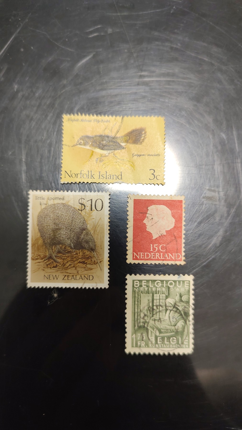 一月邮币社第二期拍卖国际邮票专场 新西兰高值信销等