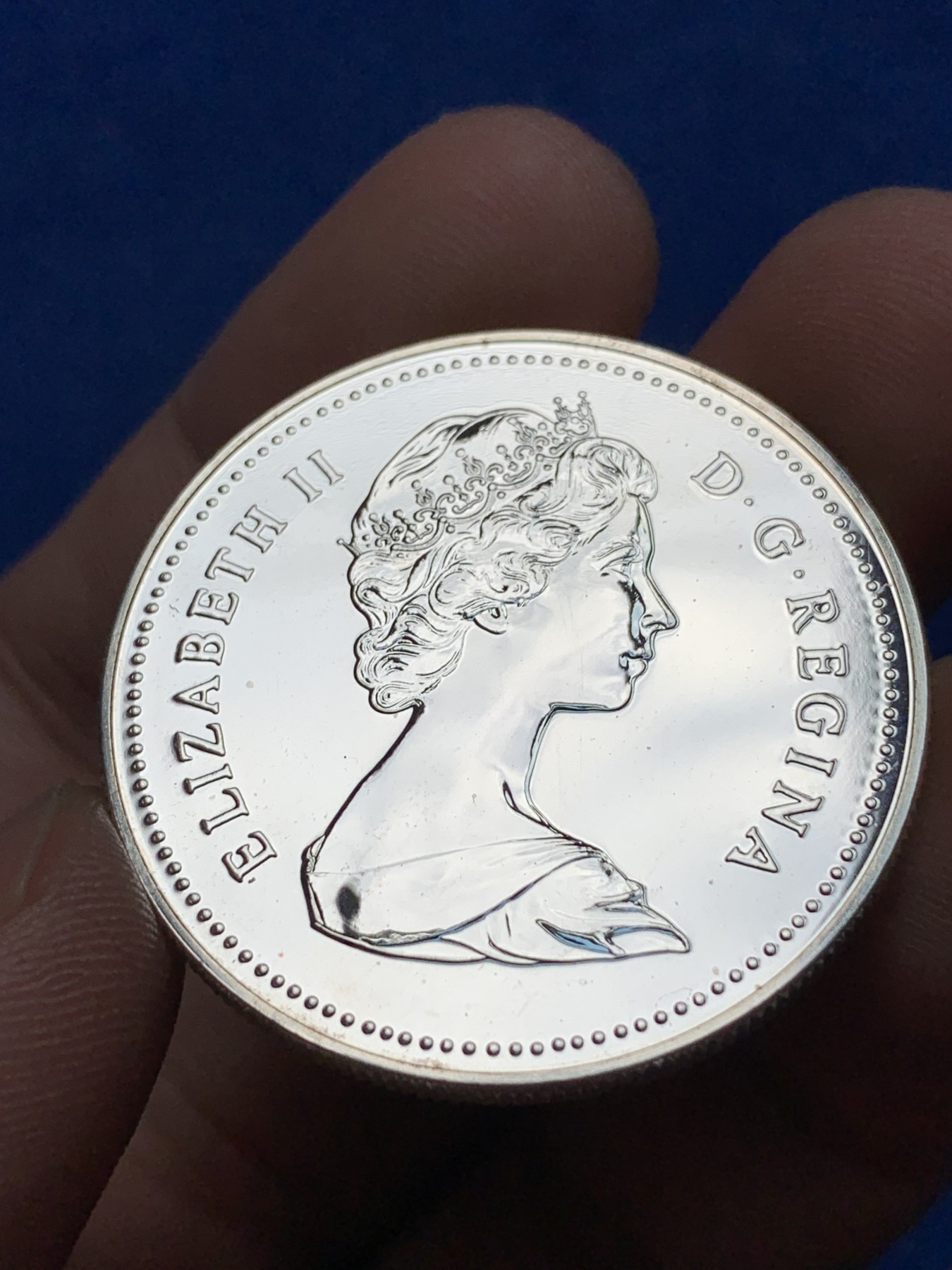 《竞宝斋》第198场-周日，周一 2场 (全场包邮) 1980年加拿大极地北极熊1元银币 精制PL