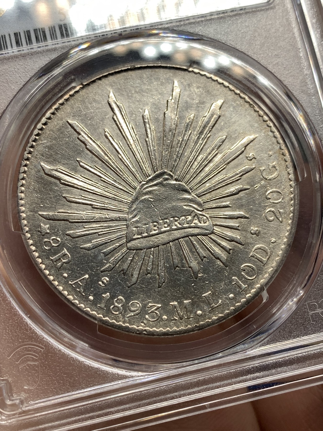 《竞宝斋》第198场-周日，周一 2场 (全场包邮) PCGS UNC 墨西哥1893年花边鹰洋8瑞尔银币 状态不错