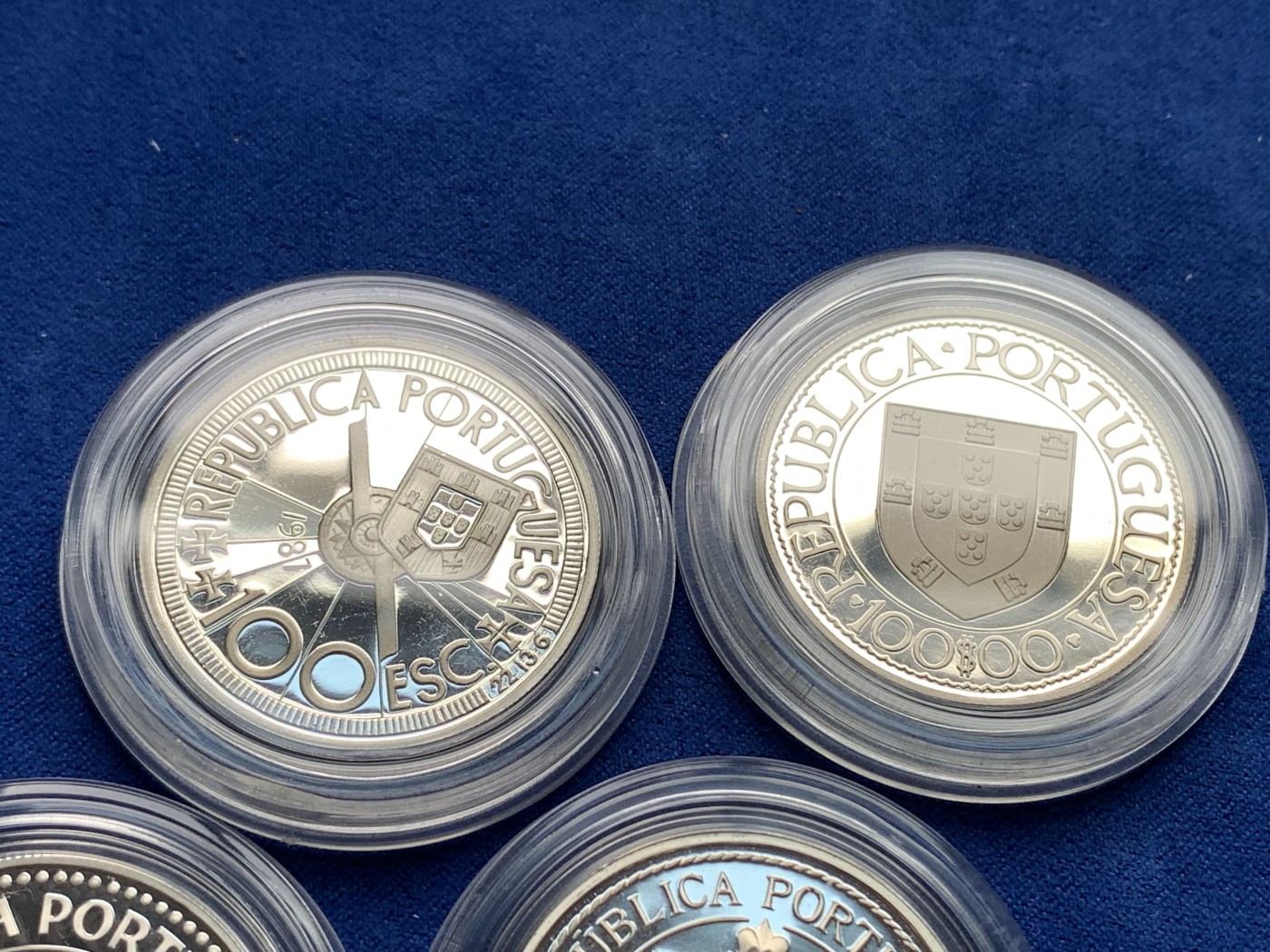 《竞宝斋》第198场-周日，周一 2场 (全场包邮) 原盒证书 葡萄牙1988年 大航海系列第一套 4枚组 100埃斯库多精制大银币 16.5克/枚