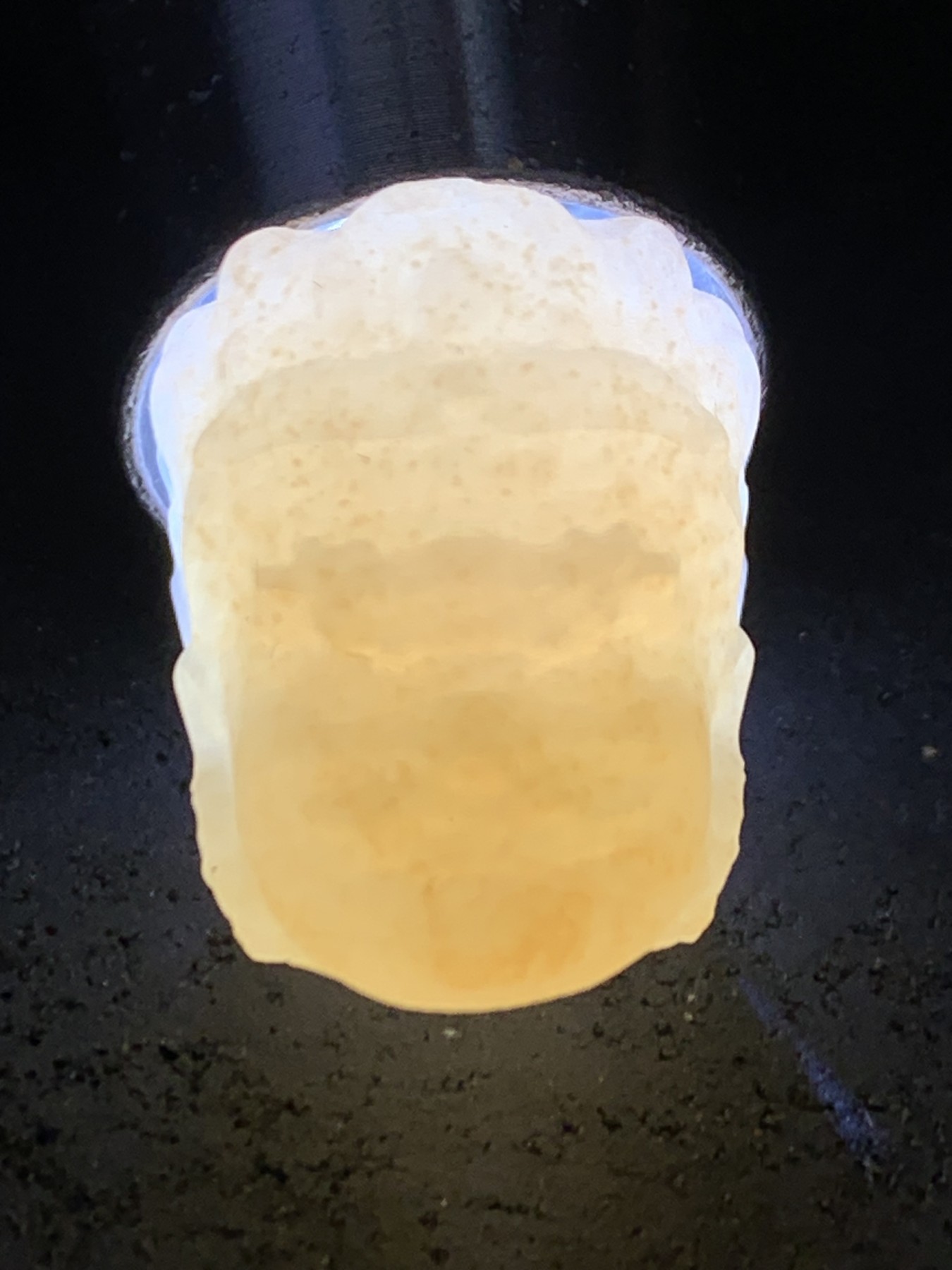 放福利！精美天然阿拉善玛瑙手工雕刻大黑天黄财神珠子（吊坠）一颗，