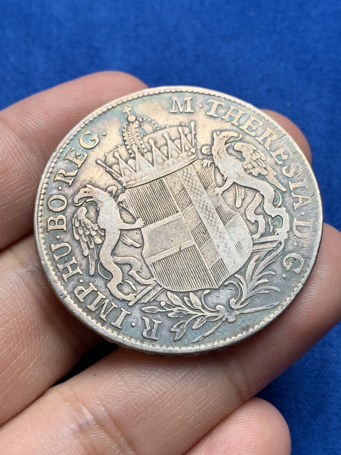 《竞宝斋》第198场-周日，周一 2场 (全场包邮) 1766年 奥地利 哈布斯堡王朝 1泰勒 大银币 原味深彩包浆  200多年的岁月造带走了棱角留下了温润 不可多得