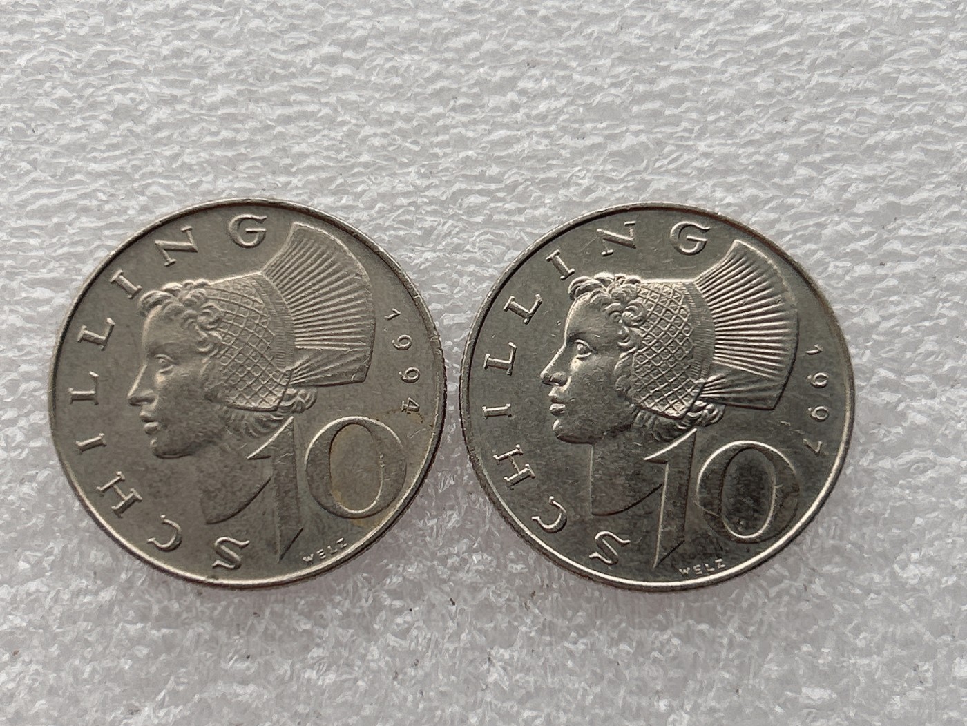 全场一元起拍 世界钱币散币场 第24期 奥地利90年代瓦豪女士10先令2枚