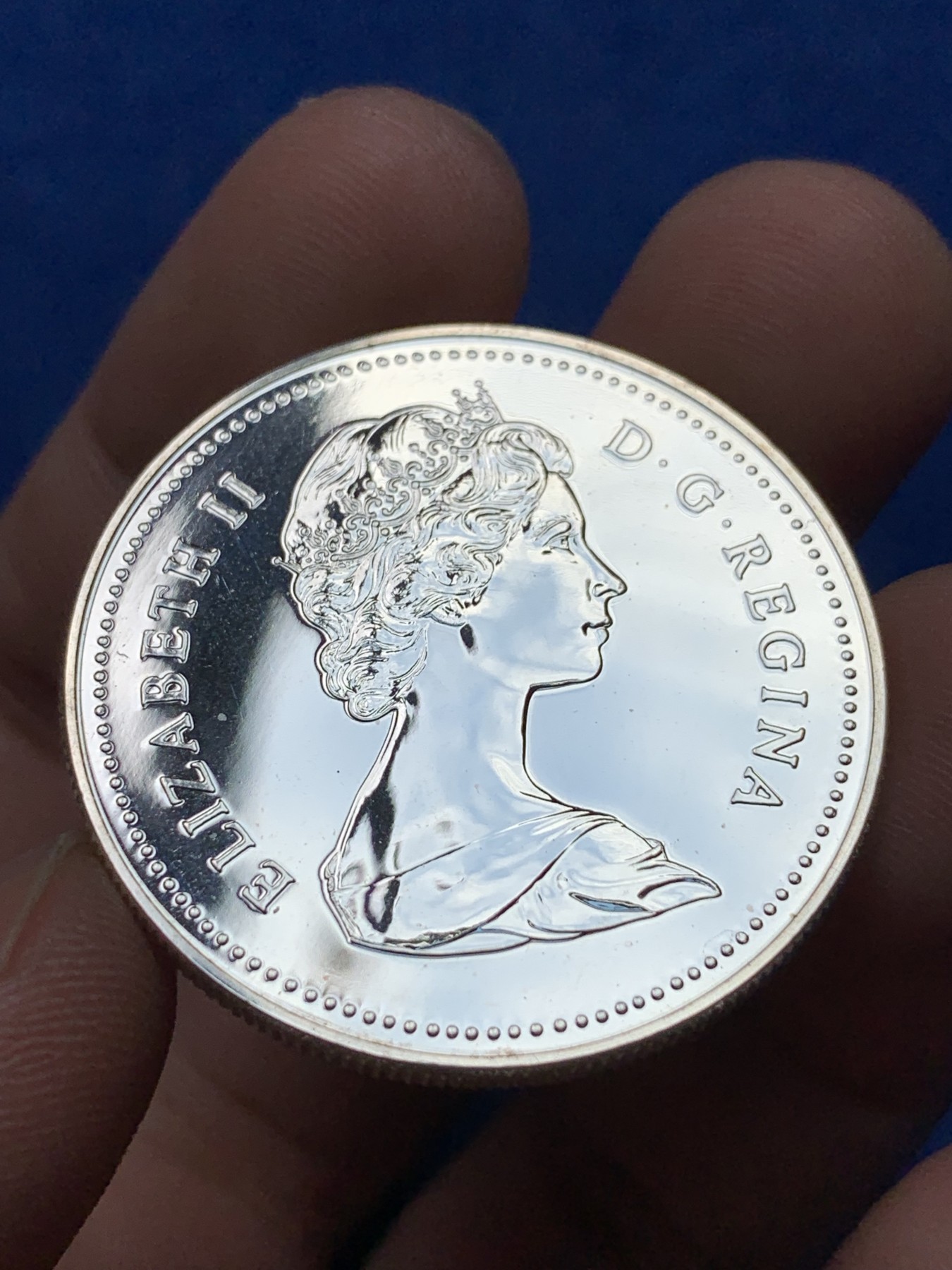 《竞宝斋》第198场-周日，周一 2场 (全场包邮) 1980年加拿大极地北极熊1元银币 精制PL