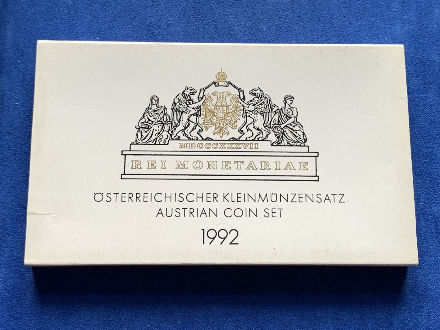 《竞宝斋》第198场-周日，周一 2场 (全场包邮) 原封装 奥地利 1992年 8枚币 精制PROOF套币 少见
