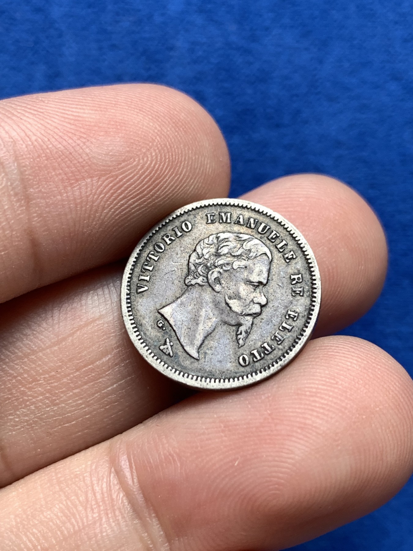 《竞宝斋》第198场-周日，周一 2场 (全场包邮) 意大利托斯卡纳伊埃曼纽尔1860年1/2里拉银币