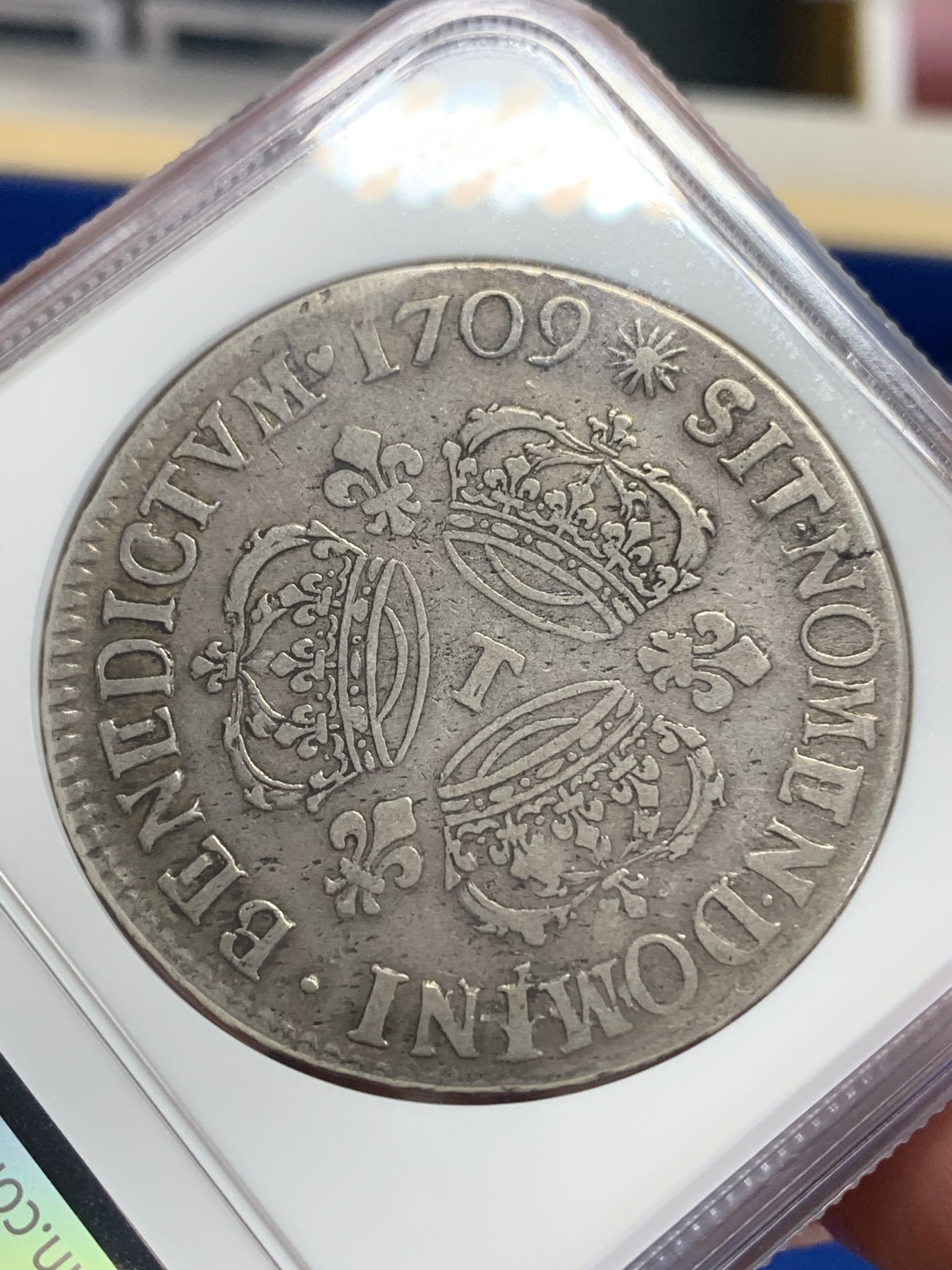 《竞宝斋》第198场-周日，周一 2场 (全场包邮) NGC VF25 法国1709T 太阳王路易十四埃居原味大银