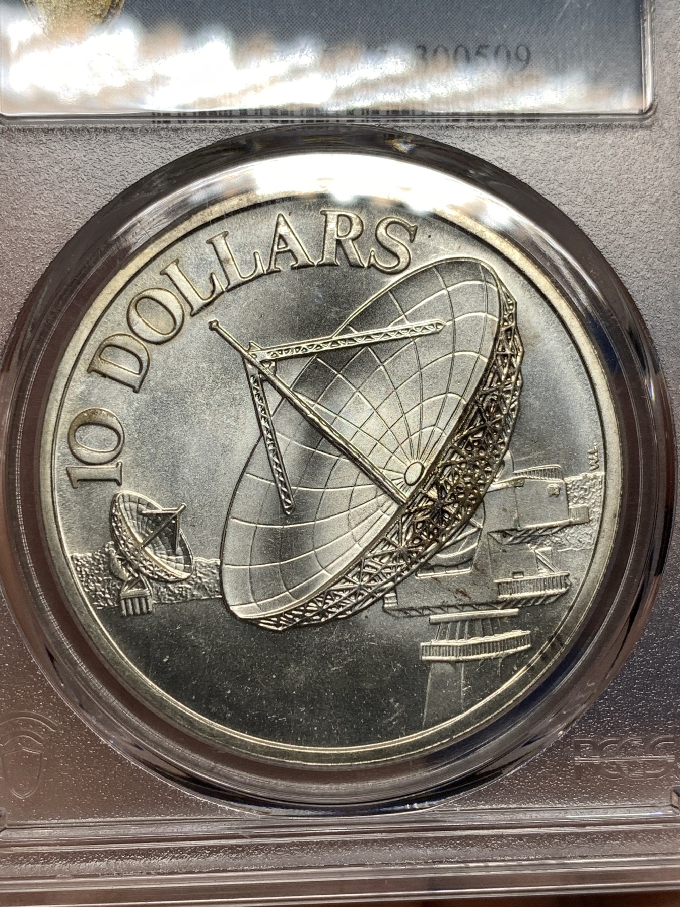 《竞宝斋》第198场-周日，周一 2场 (全场包邮) PCGS MS67 1979新加坡雷达10元银币 67高分