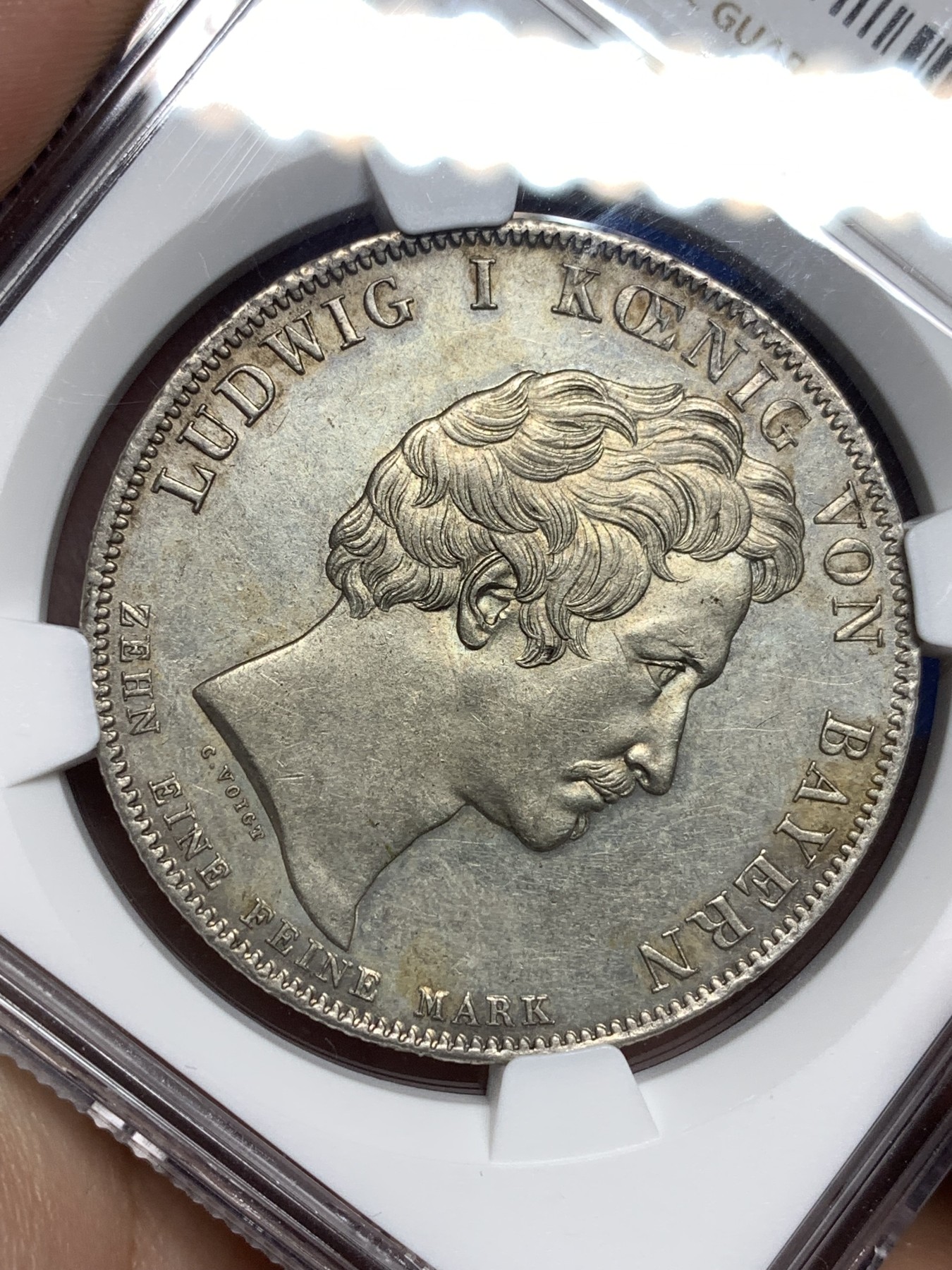 《竞宝斋》第198场-周日，周一 2场 (全场包邮) NGC MS61 德国 巴伐利亚 1835年  马克西米利安·约瑟夫国王纪念碑 泰勒银币 细节包浆都很好 难得品种