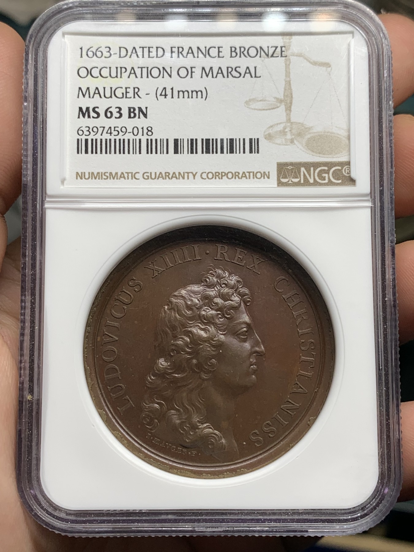 《竞宝斋》第198场-周日，周一 2场 (全场包邮) NGC MS63 1663年法国路易十四攻占马歇尔纪念高浮雕铜章 难得好品好状态 关键衣服穿的少