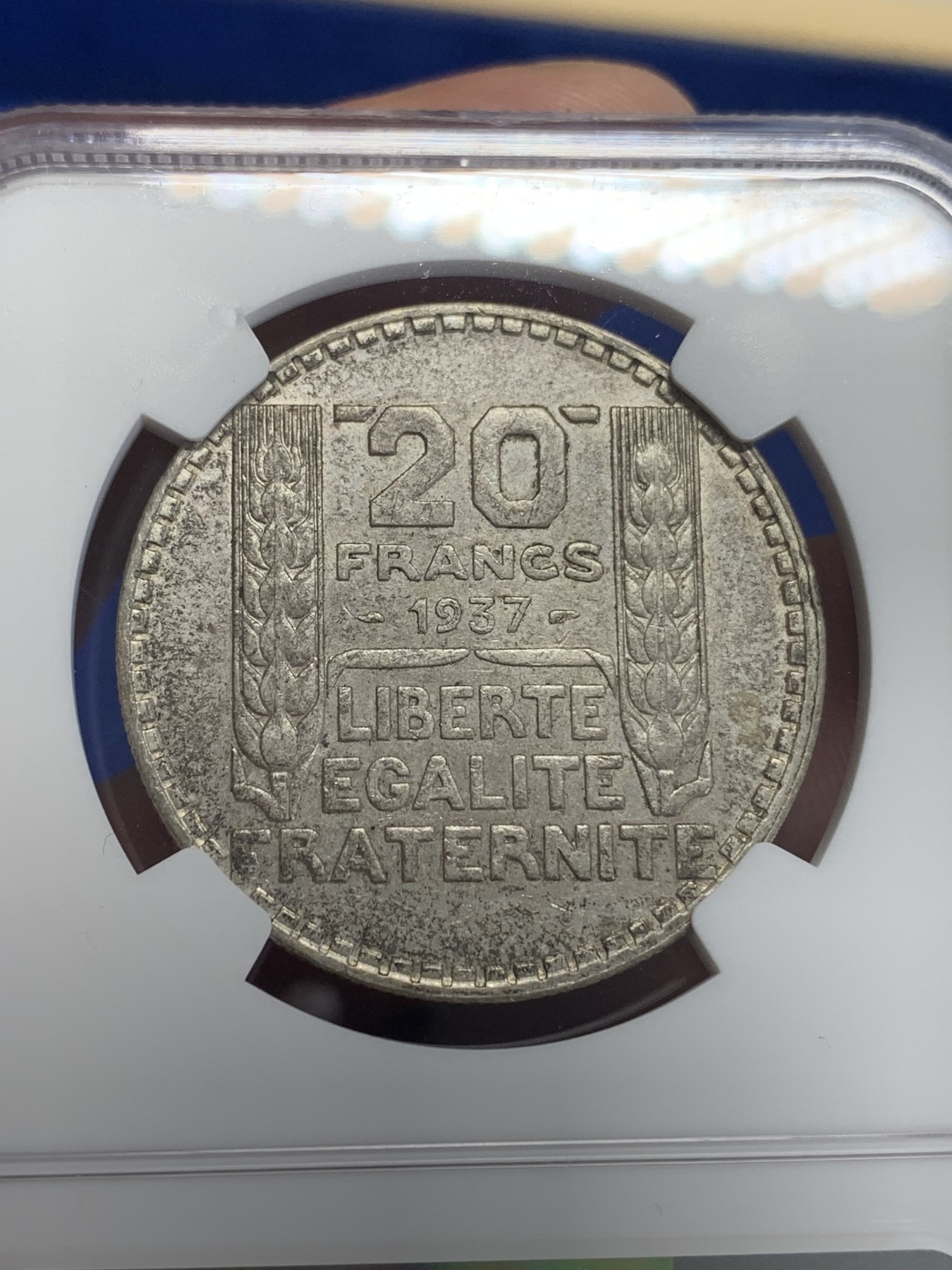 《竞宝斋》第198场-周日，周一 2场 (全场包邮) NGC-AU58 法国1937年女神20法郎大银币