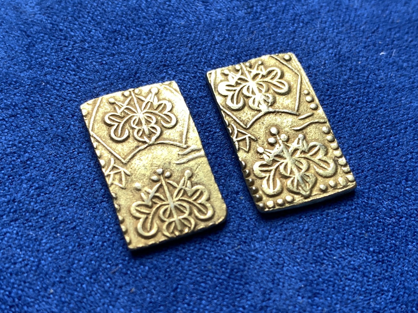 《竞宝斋》第198场-周日，周一 2场 (全场包邮) 两枚一组 日本明治二分金