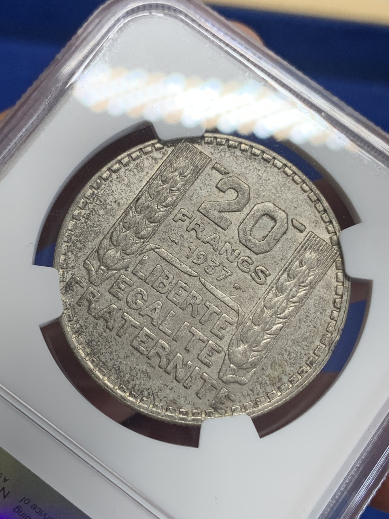 《竞宝斋》第198场-周日，周一 2场 (全场包邮) NGC-AU58 法国1937年女神20法郎大银币