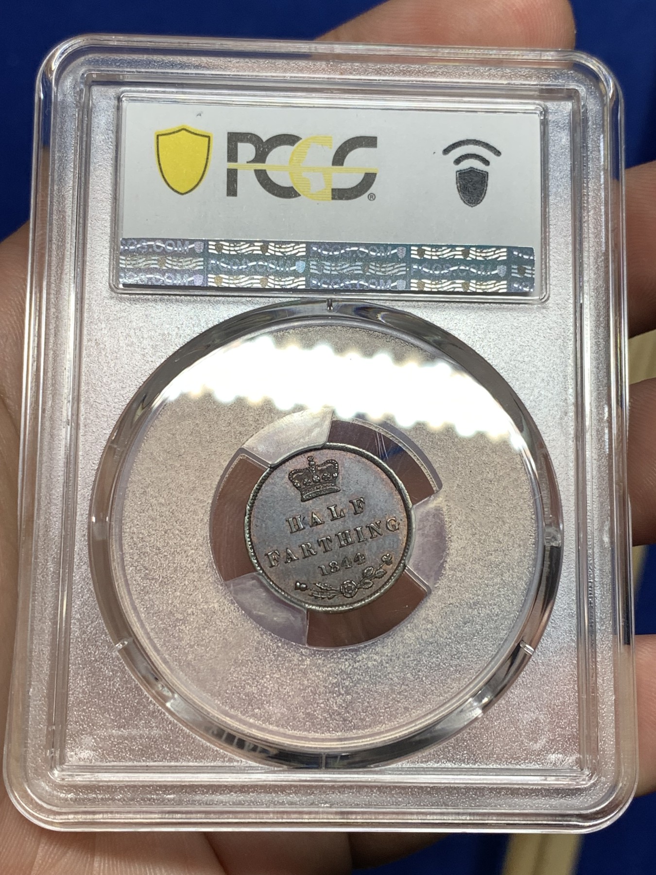 《竞宝斋》第198场-周日，周一 2场 (全场包邮) PCGS-MS63BN 英国 1844年维多利亚女王1/2法新铜币，打制锐利，女王年轻靓丽，玲珑可爱的小维头像辅币。