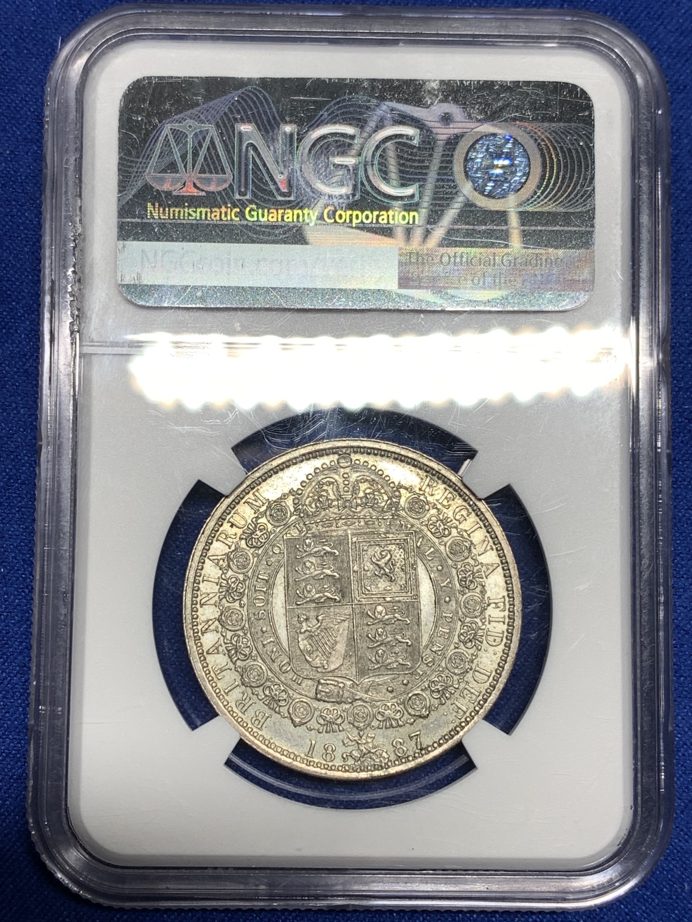 《竞宝斋》第198场-周日，周一 2场 (全场包邮) NGC MS63 英国1887高冠半克朗银币