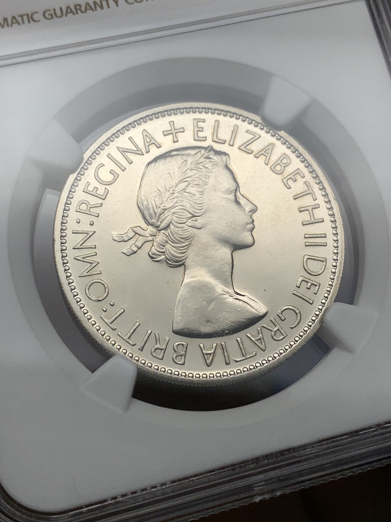 《竞宝斋》第198场-周日，周一 2场 (全场包邮) NGC-PF65 英国1953年伊丽莎白二世加冕首年精制半克朗，高分热门品种