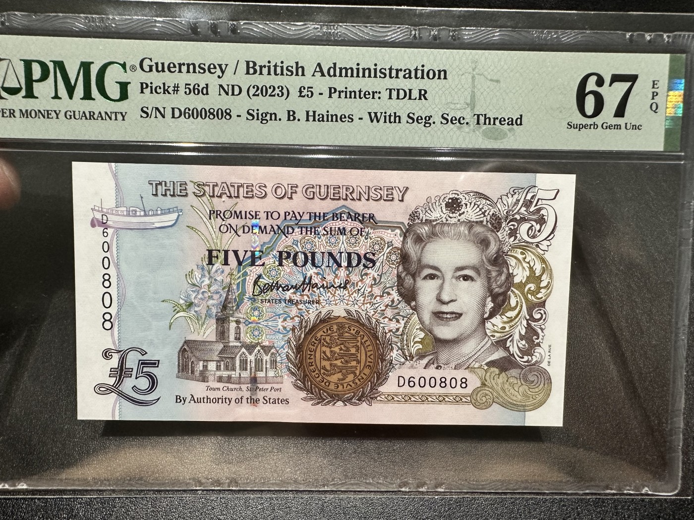 《外钞收藏家》第二百九十九期 2023年格恩西5镑 无47尾8靓号 PMG67