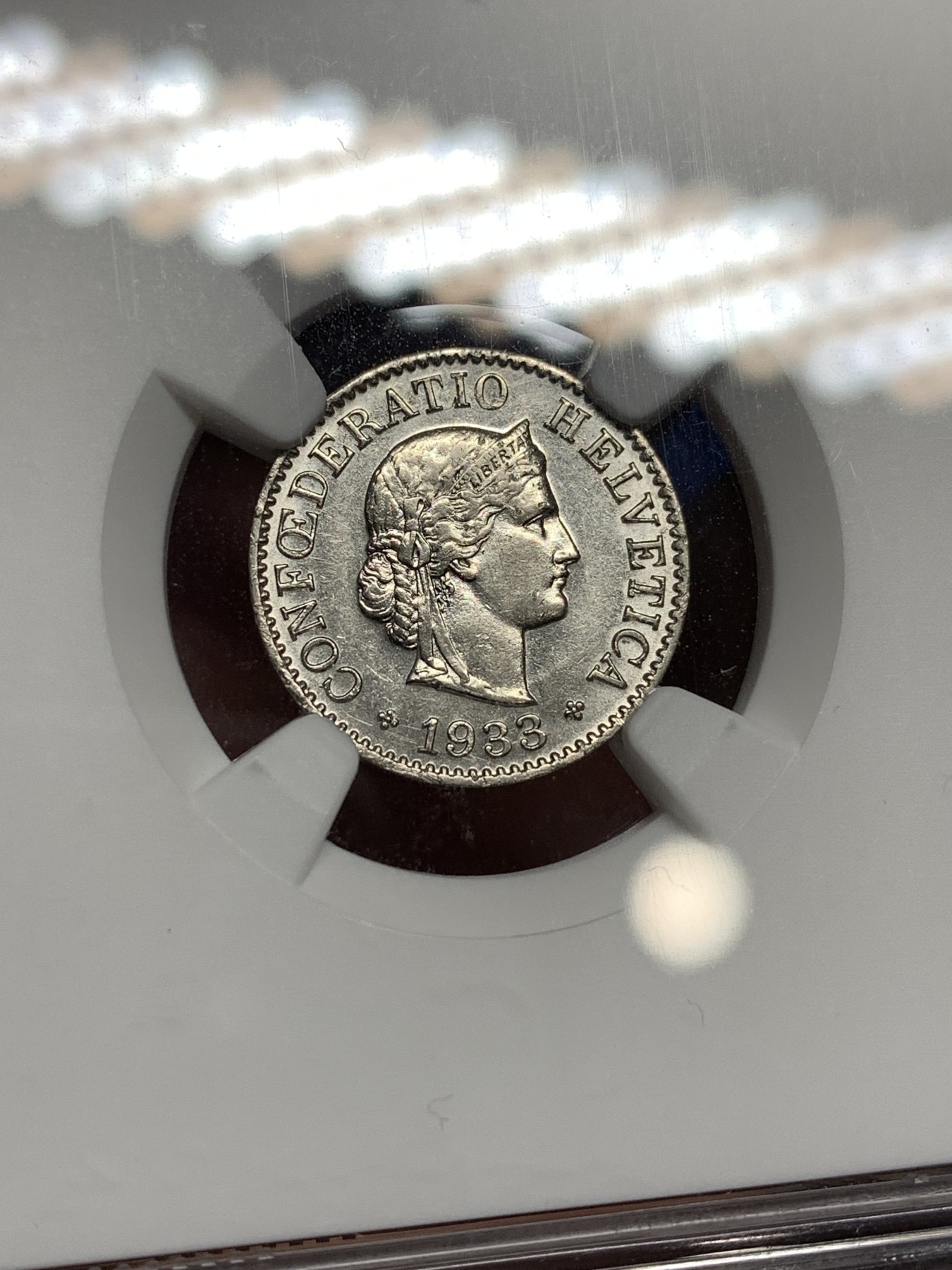 《竞宝斋》第198场-周日，周一 2场 (全场包邮) NGC-AU55 瑞士1933年早期5R纯镍币，非后期白铜合金币。