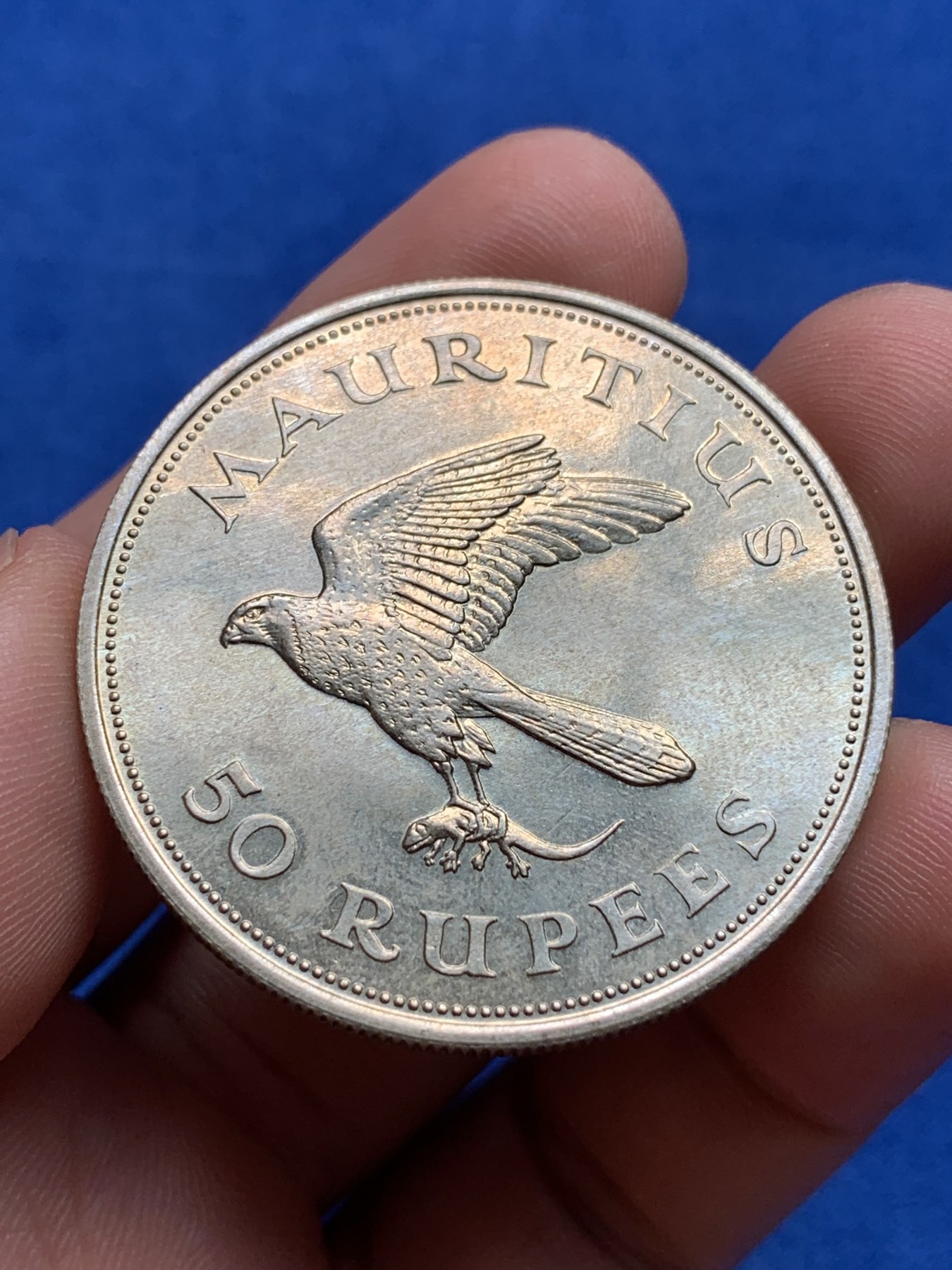 《竞宝斋》第198场-周日，周一 2场 (全场包邮) 英属毛里求斯1975年50卢比银币  珍惜动物银币