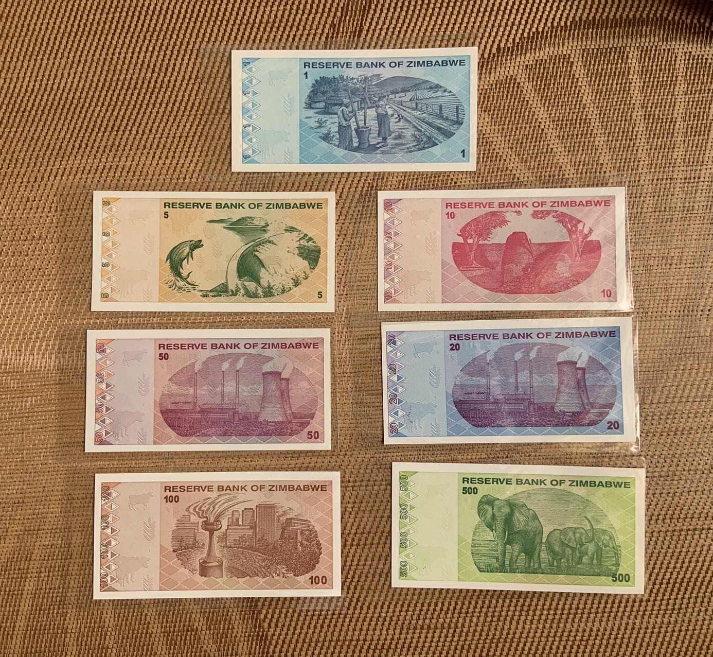 收藏联盟Quantum Auction 第290期拍卖  津巴布韦2009年1-500元 品相全新UNC 全部为AA冠