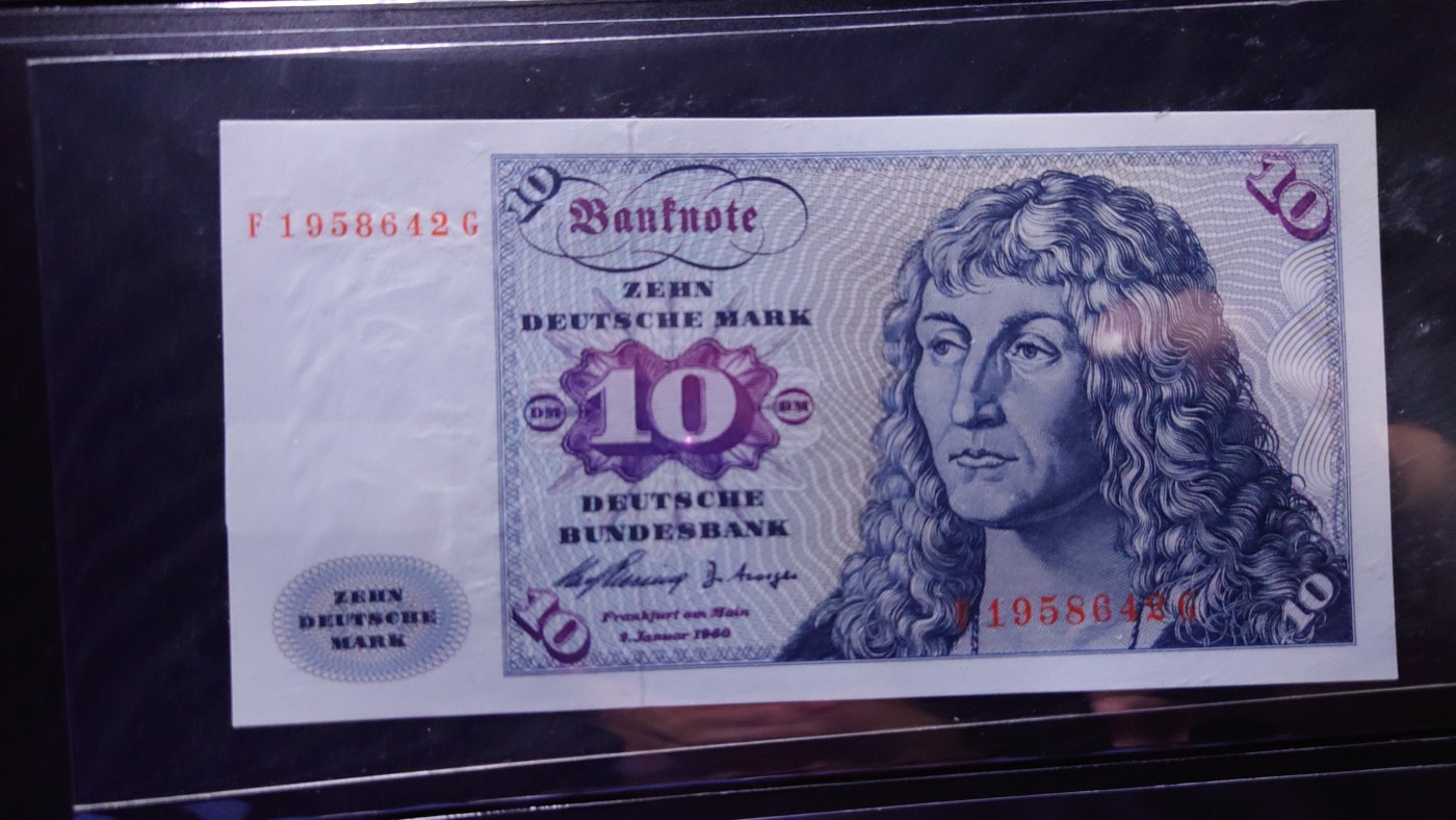 陆续更新【世界钱币】精选微拍第73期暨2023年第二十期 全新纸质裸钞低价起拍(第二场) 1960年首年德国10马克 全新绝品