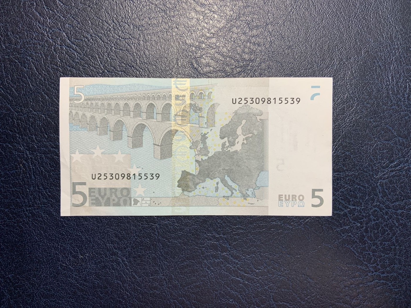 收藏联盟Quantum Auction 第290期拍卖  欧盟国家法国2002年5欧元 品相如图 第一签 全程无47