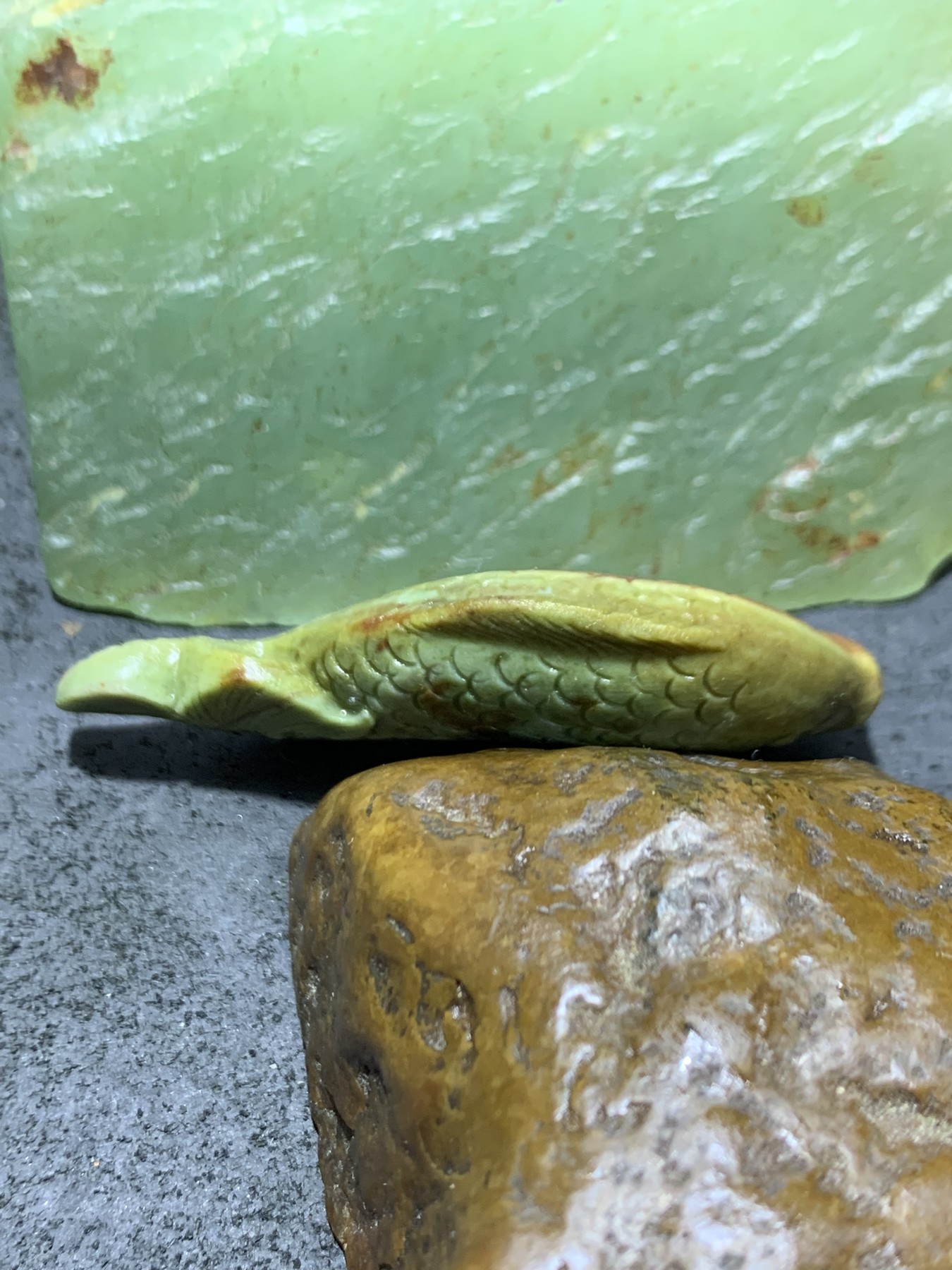 精美戈壁彩玉手工雕刻富贵有余把件（吊坠)一个！寓意：富贵有余，