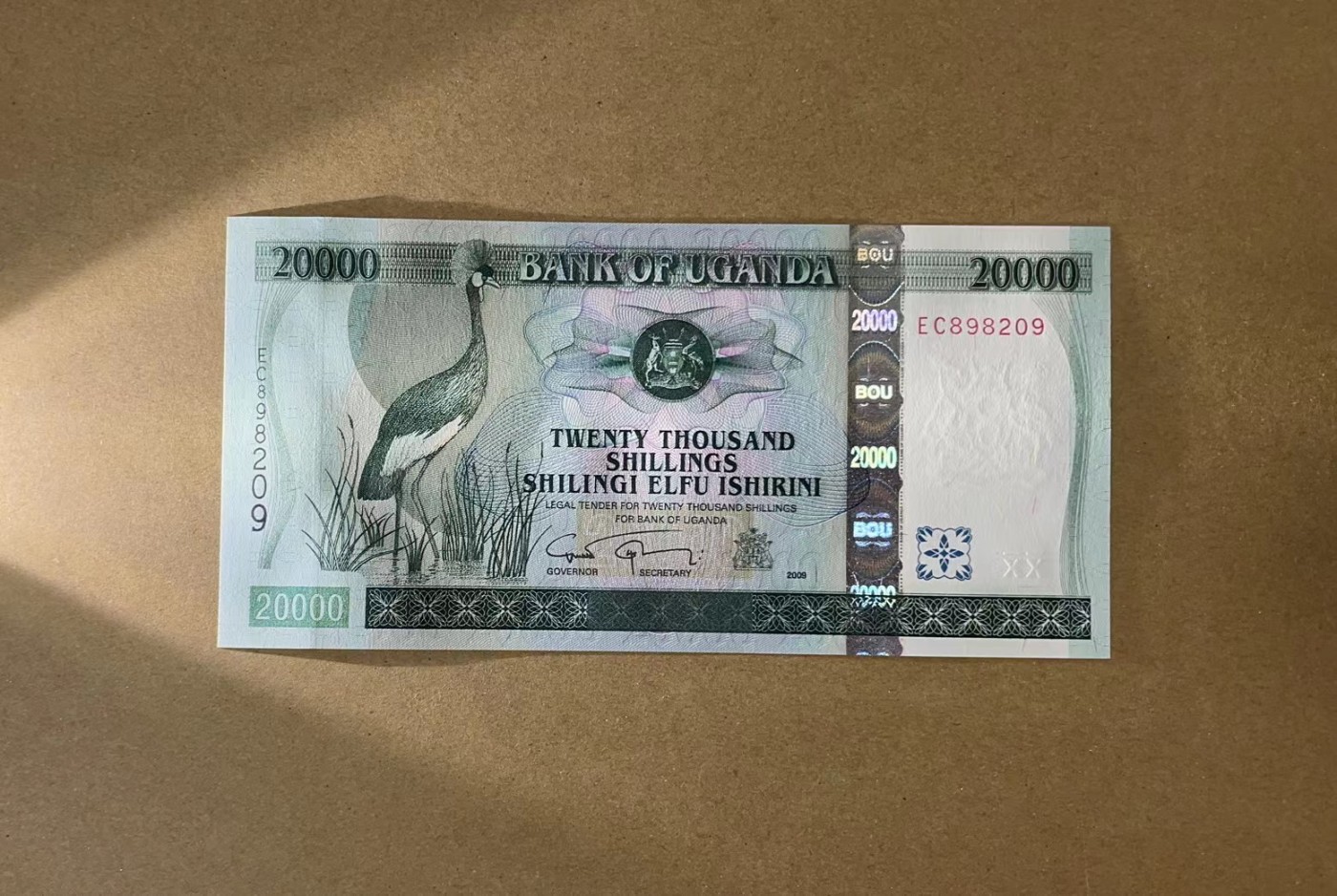 【Blue Auction】✨世界纸币精拍第373期【精】 【无47】乌干达 2009年20000先令 全新UNC