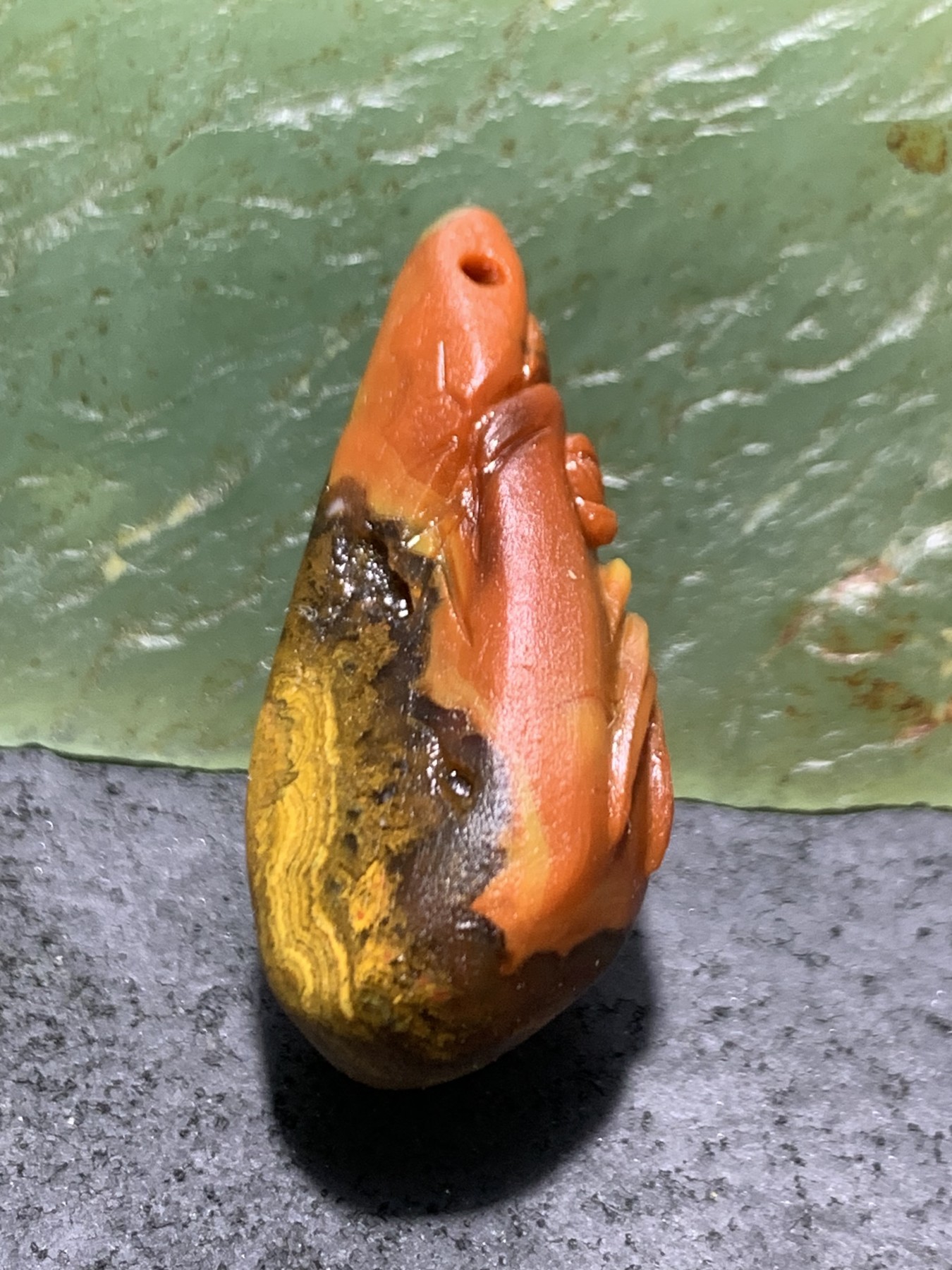 精美亚光原皮天眼战国红玛瑙手工雕刻兰花草吊坠挂件一个
